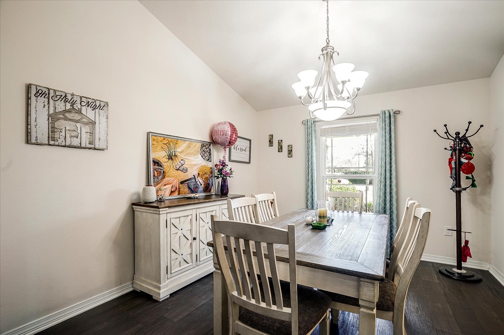 NAVARRE S/D 2ND ADDN - Residential