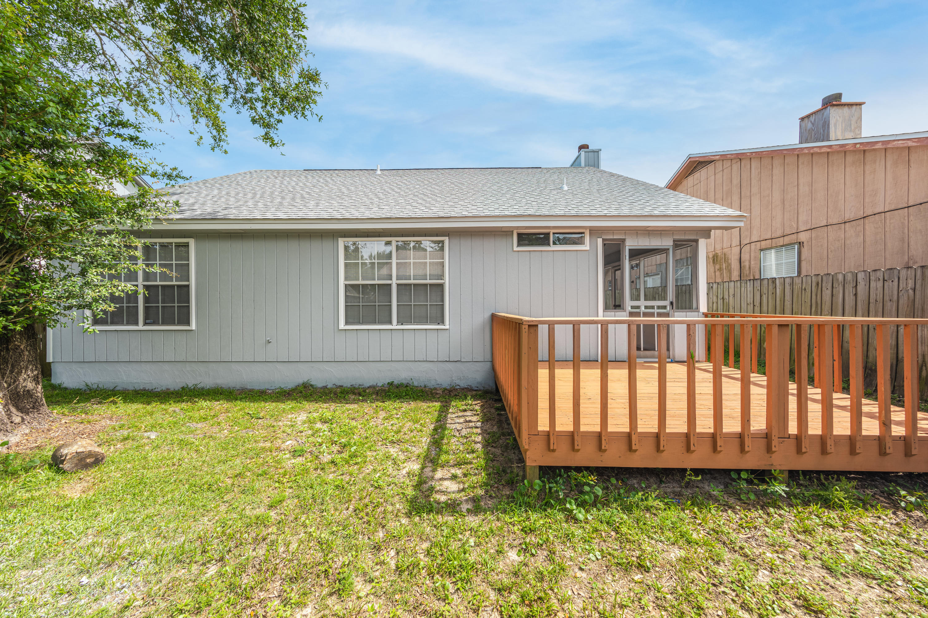 WOODLAND PARK ESTATES - Residential