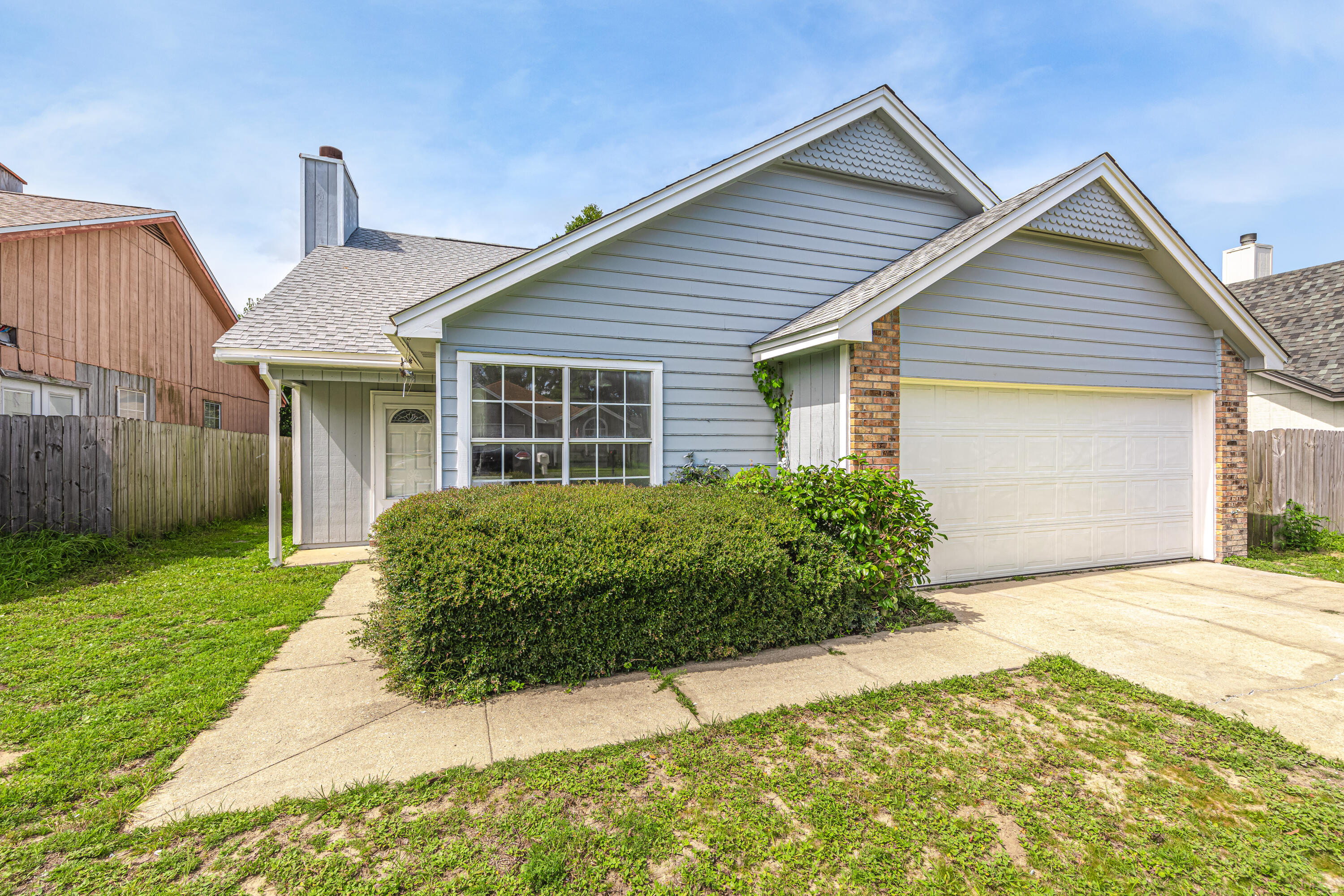 WOODLAND PARK ESTATES - Residential