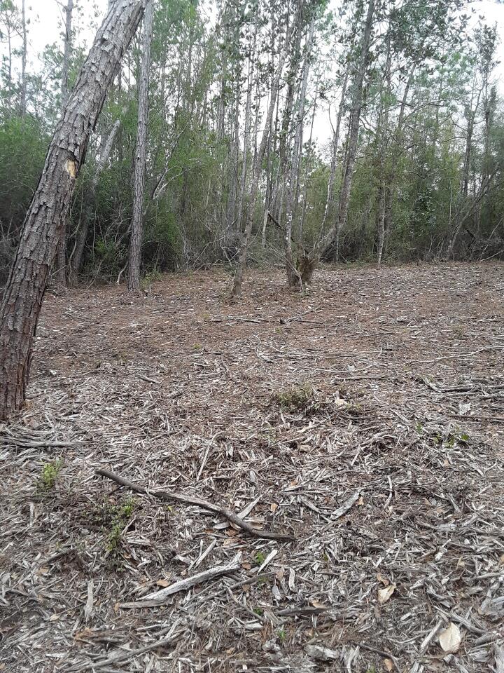 HIGHLAND ACRES - Land