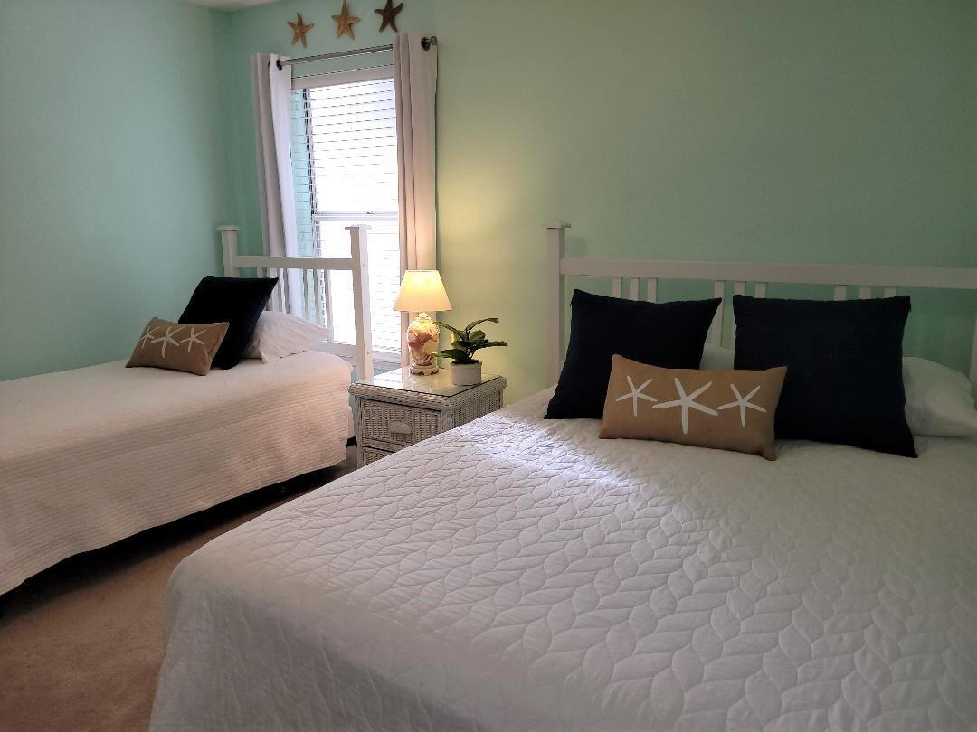 PALMS NORTH A CONDO - Residential