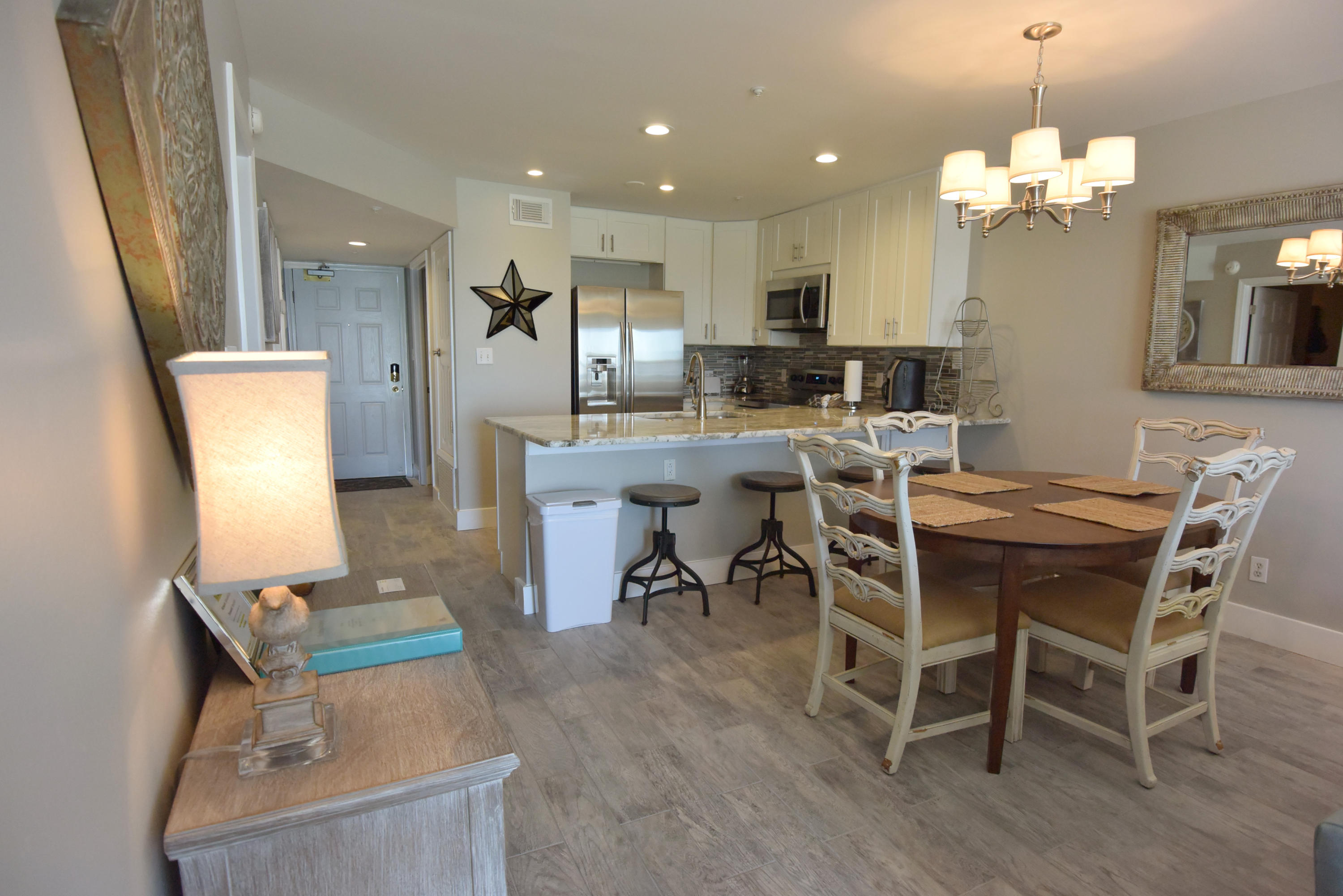 MARAVILLA CONDO 1 - Residential