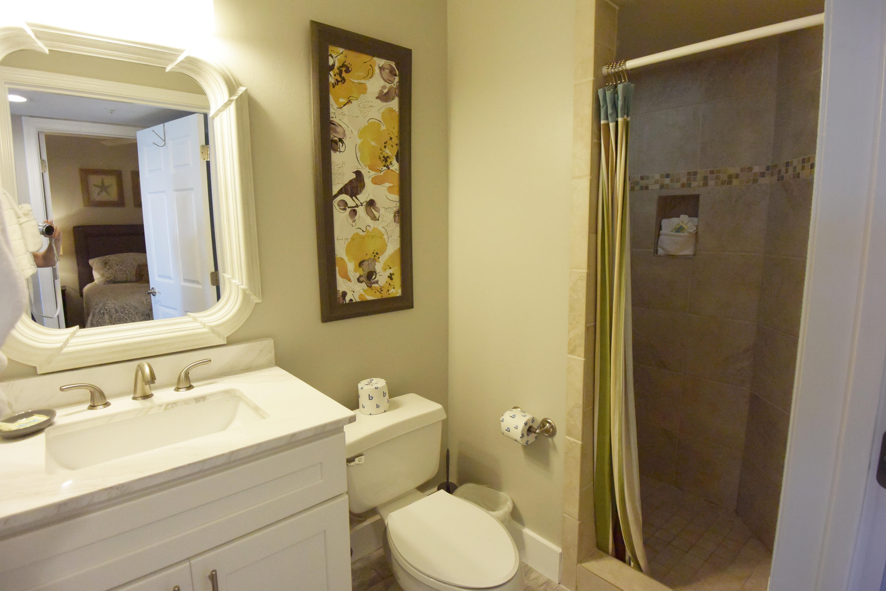 MARAVILLA CONDO 1 - Residential