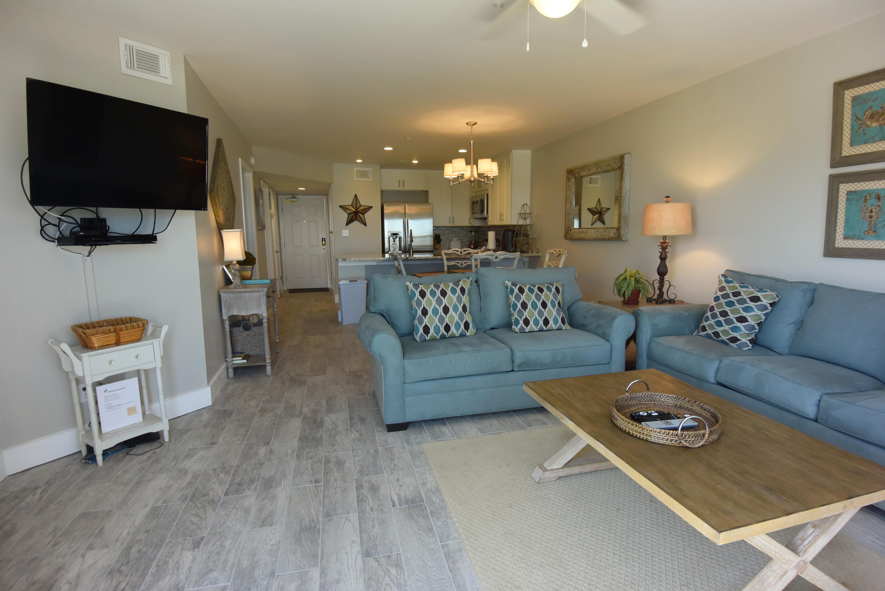 MARAVILLA CONDO 1 - Residential