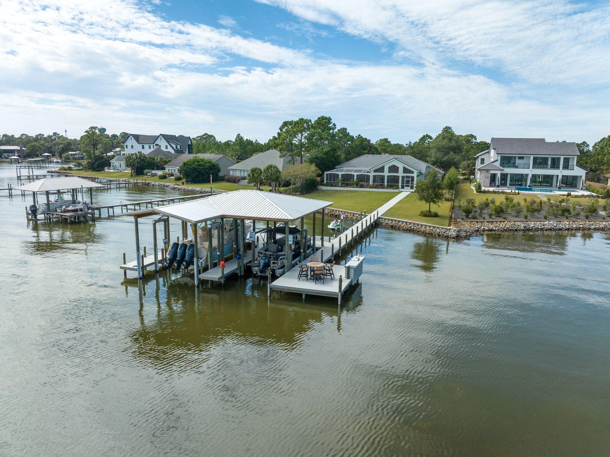 DRIFTWOOD ESTATES - Residential