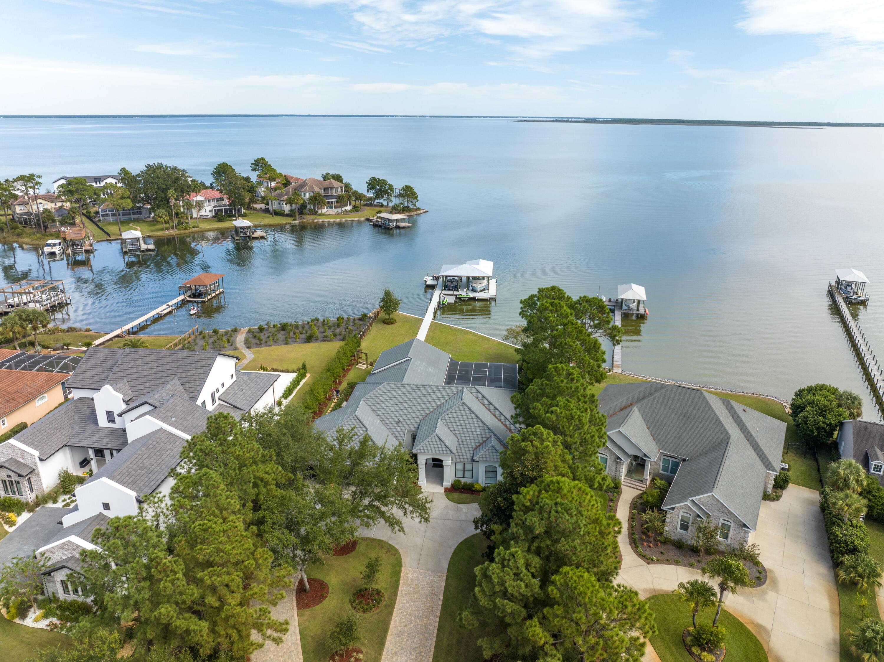 DRIFTWOOD ESTATES - Residential