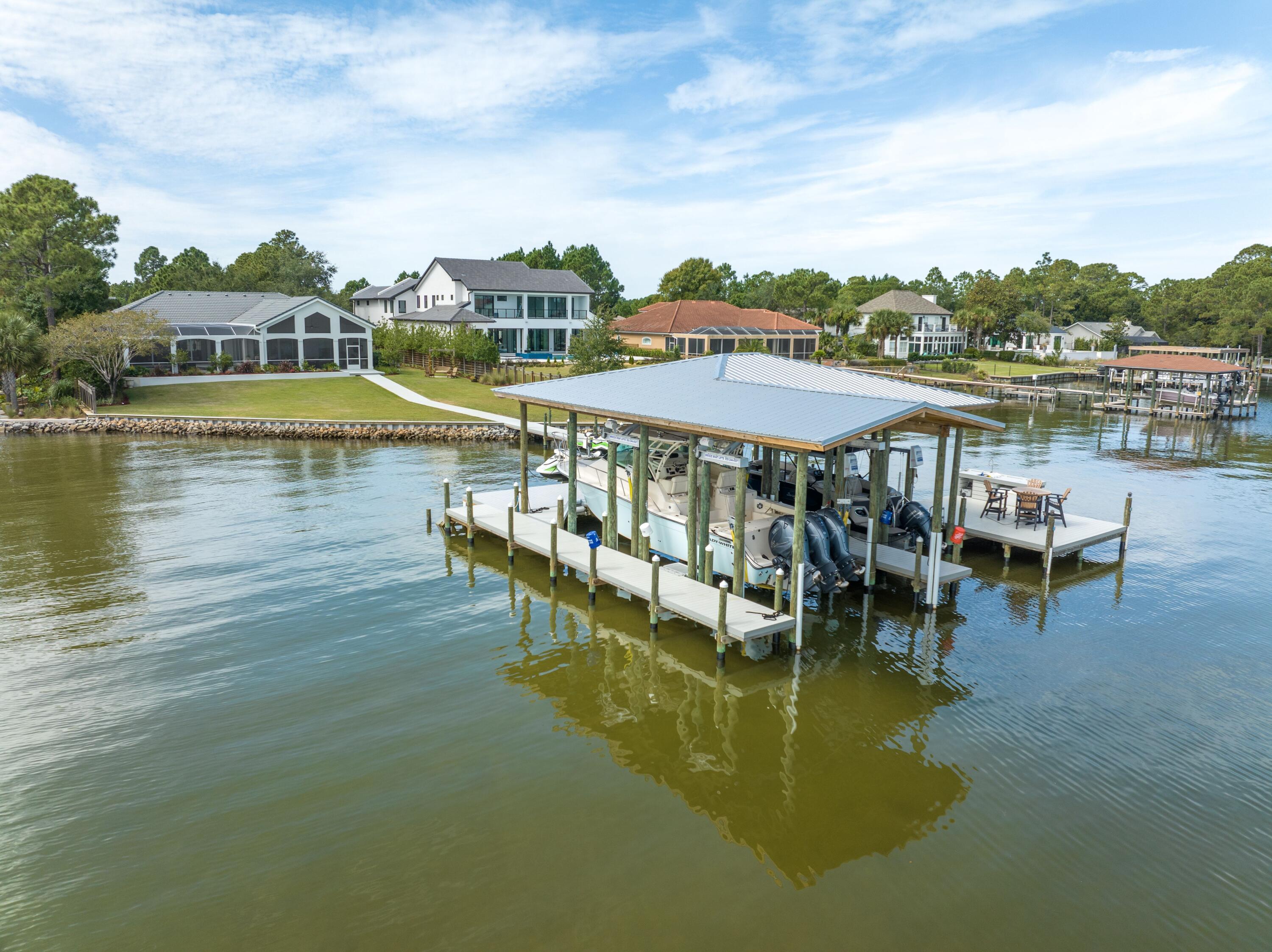 DRIFTWOOD ESTATES - Residential