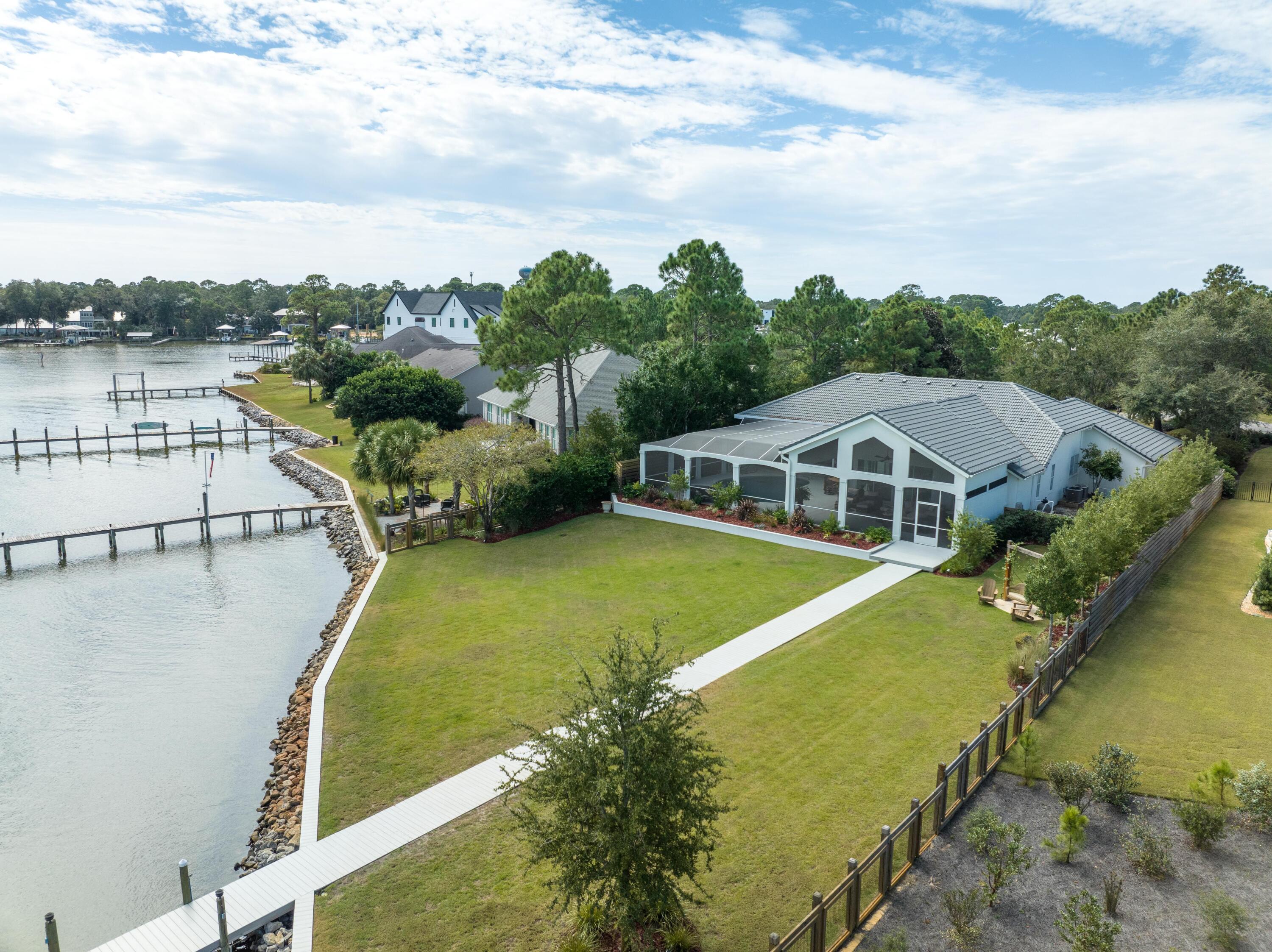 DRIFTWOOD ESTATES - Residential