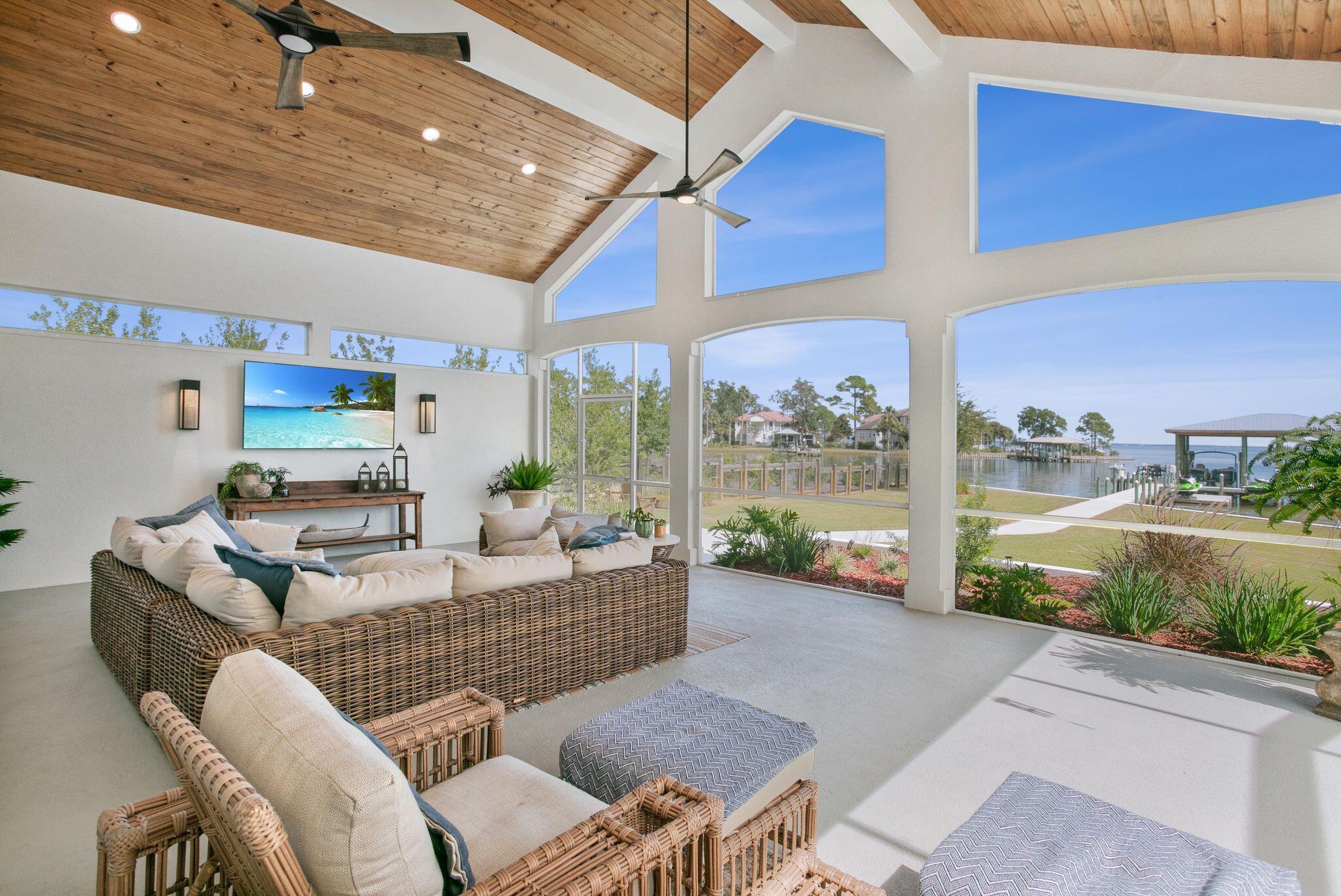 DRIFTWOOD ESTATES - Residential