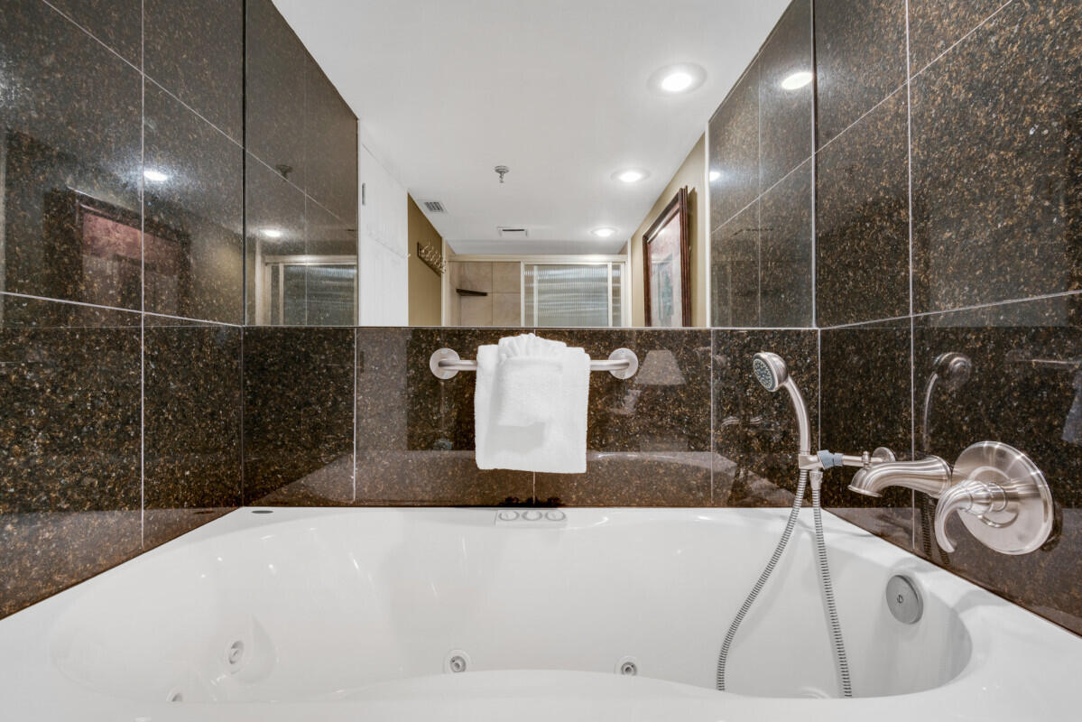 BREAKERS OF FWB PH 1 - Residential