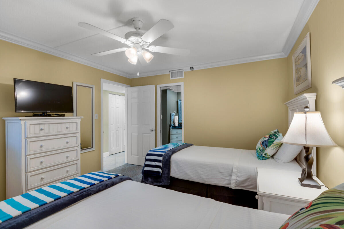 BREAKERS OF FWB PH 1 - Residential