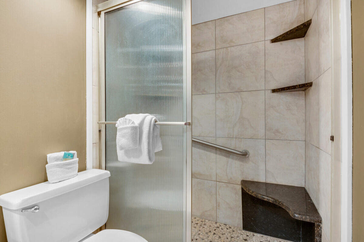 BREAKERS OF FWB PH 1 - Residential