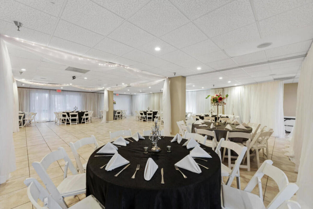 BREAKERS OF FWB PH 1 - Residential