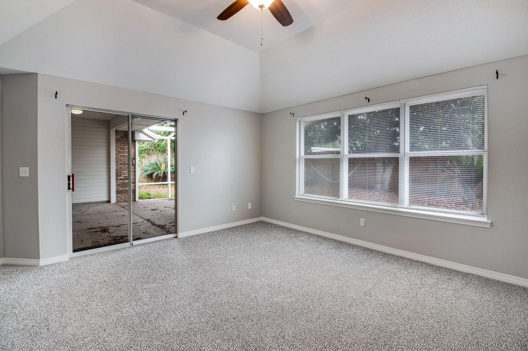 RIDGE WOOD MANOR - Residential Lease