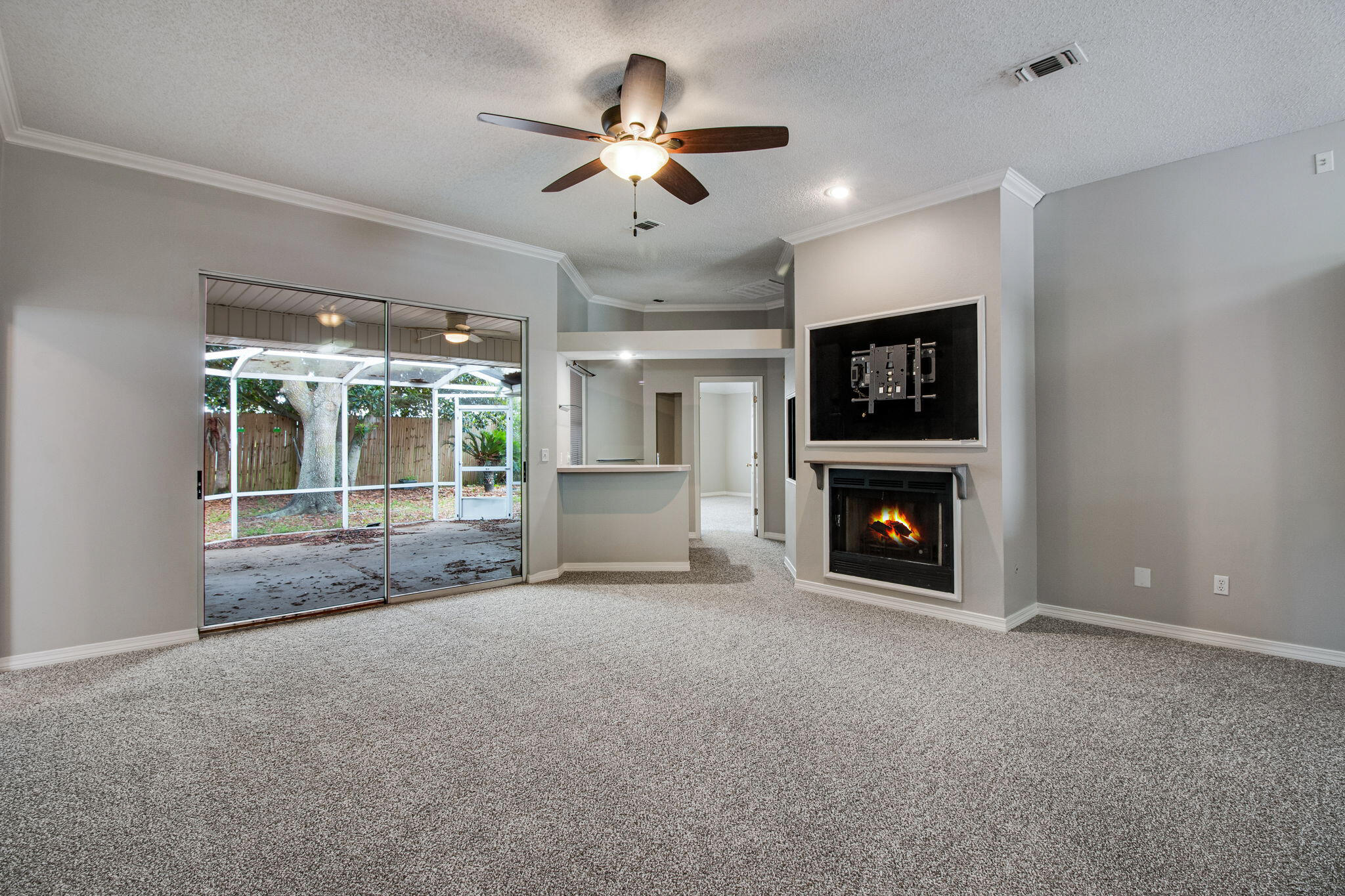 RIDGE WOOD MANOR - Residential Lease