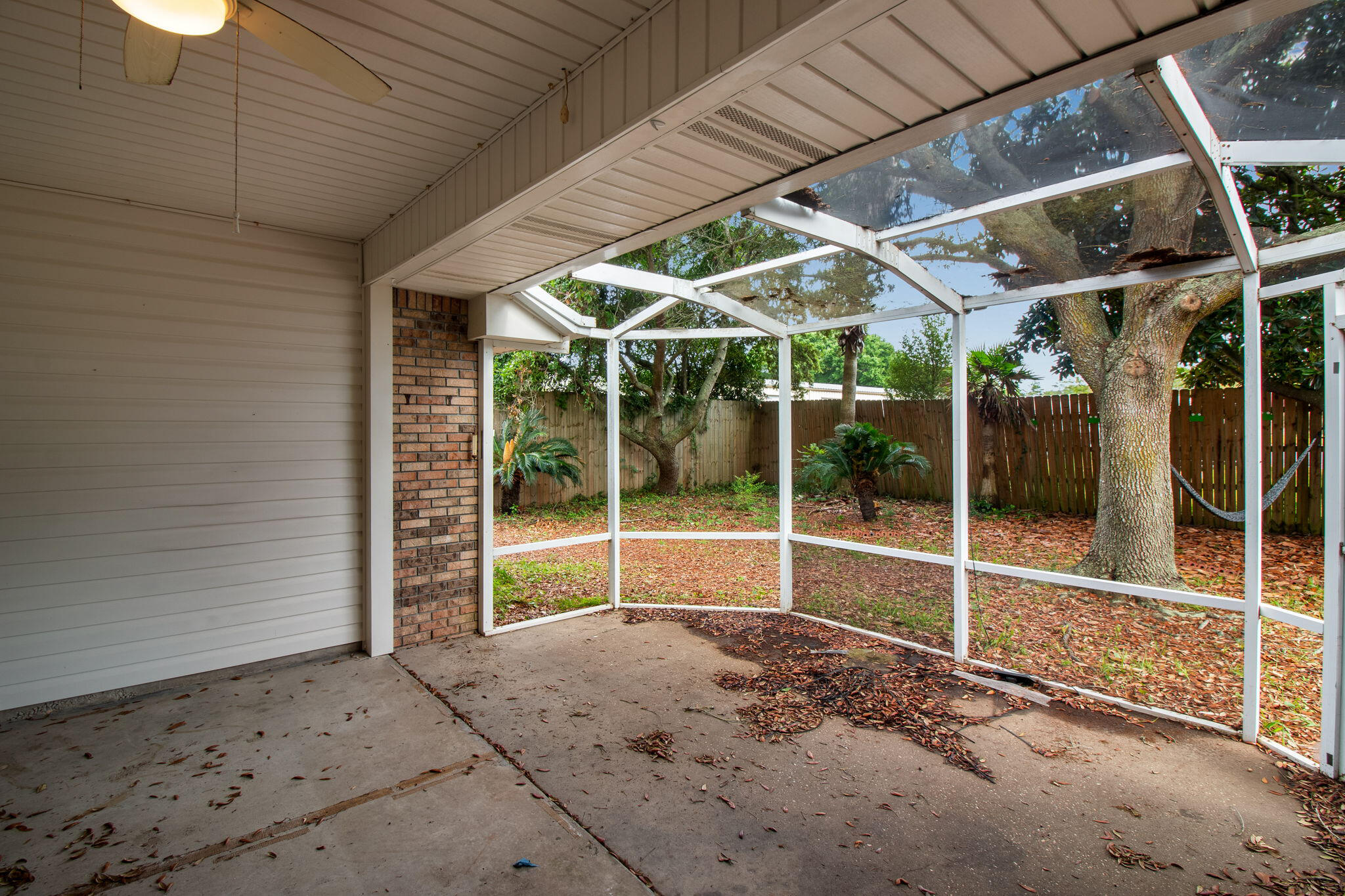 RIDGE WOOD MANOR - Residential Lease