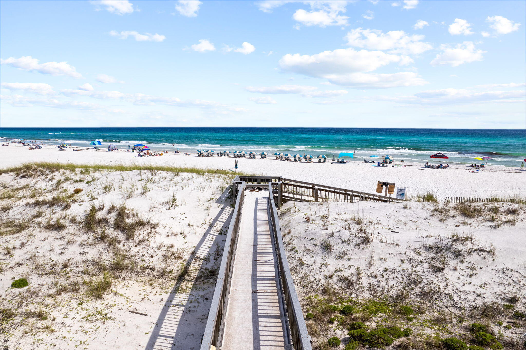 COMMODORE'S RETREAT LIMITED CONDO - Residential