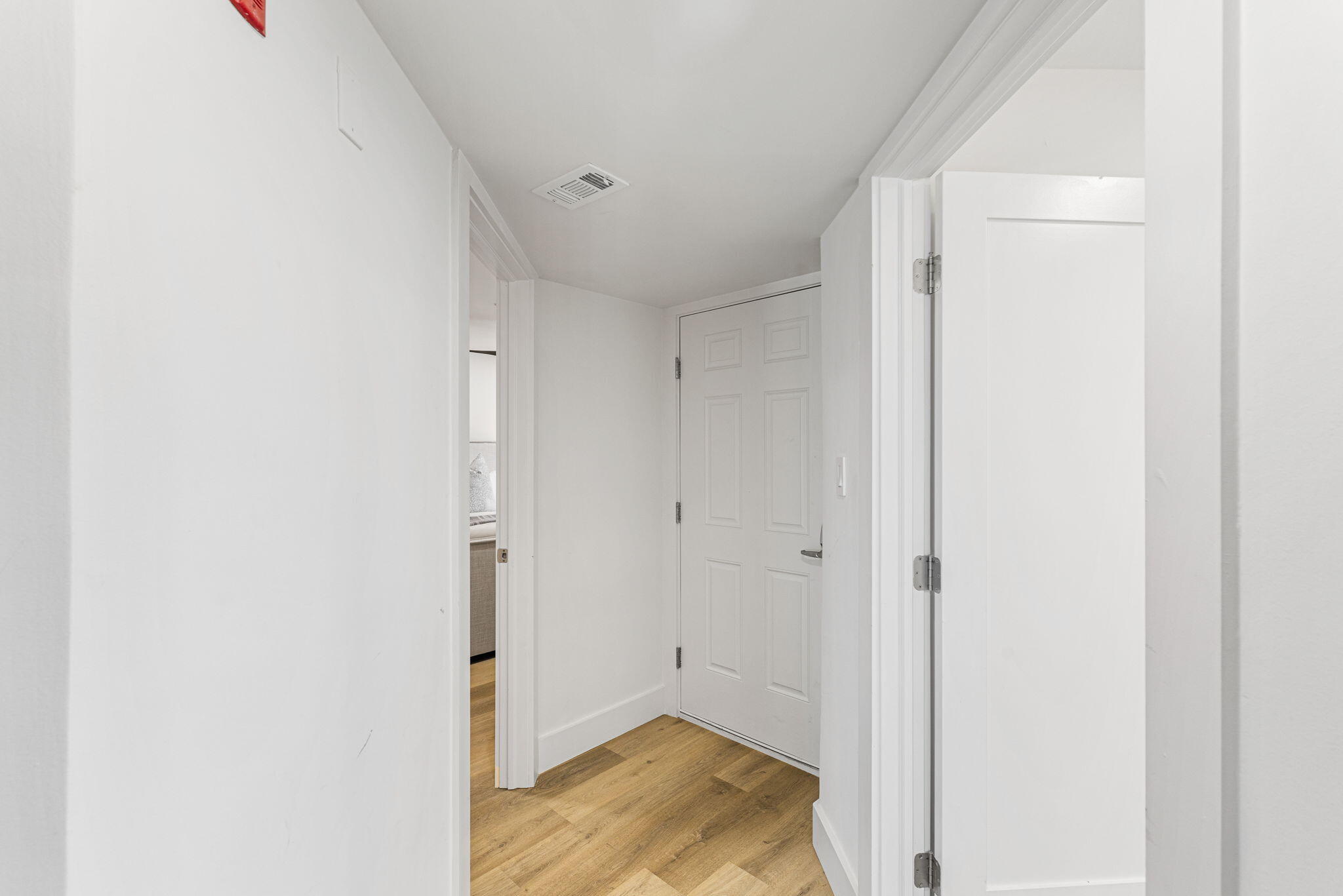 COMMODORE'S RETREAT LIMITED CONDO - Residential