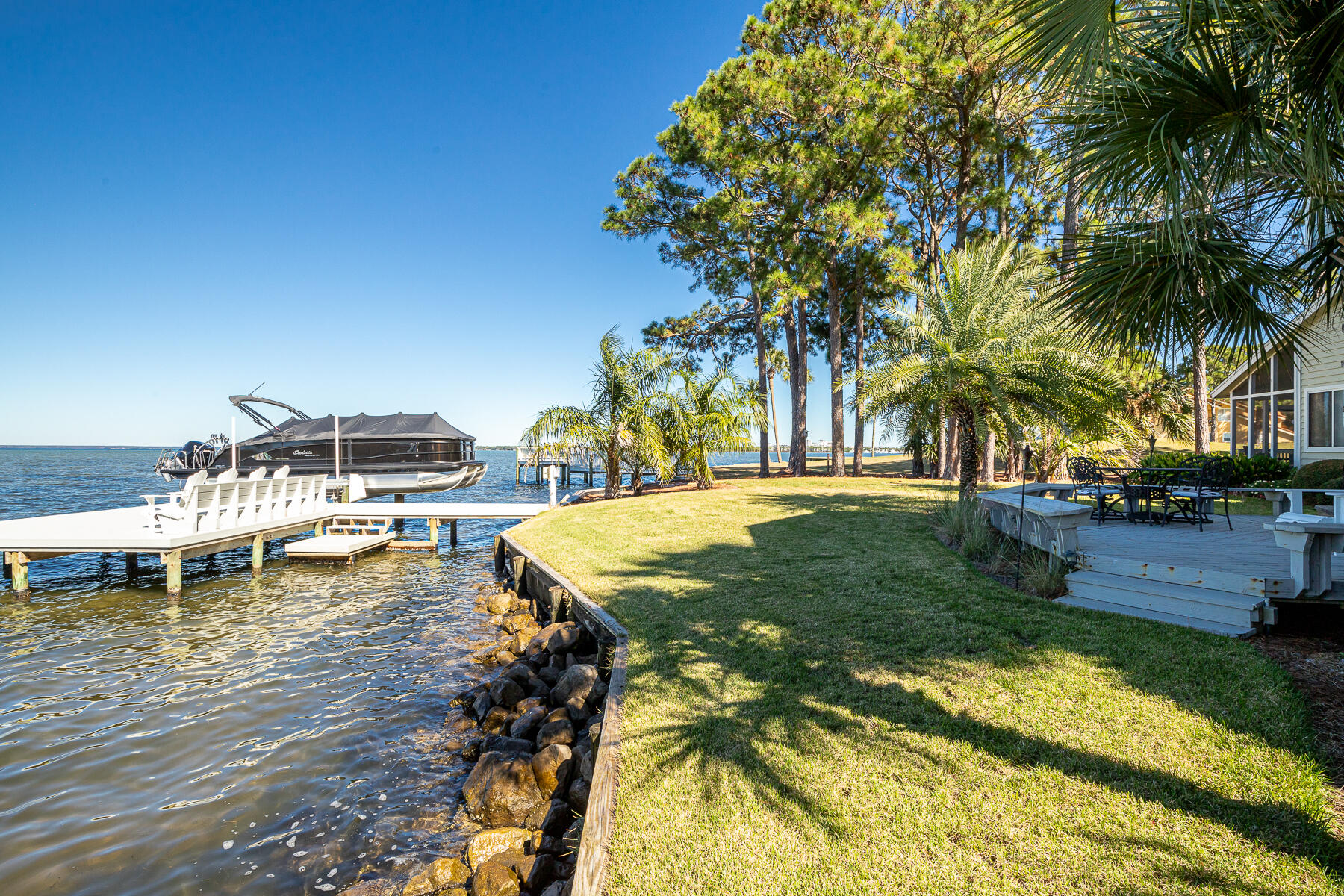 COVE ON THE BAY - Residential