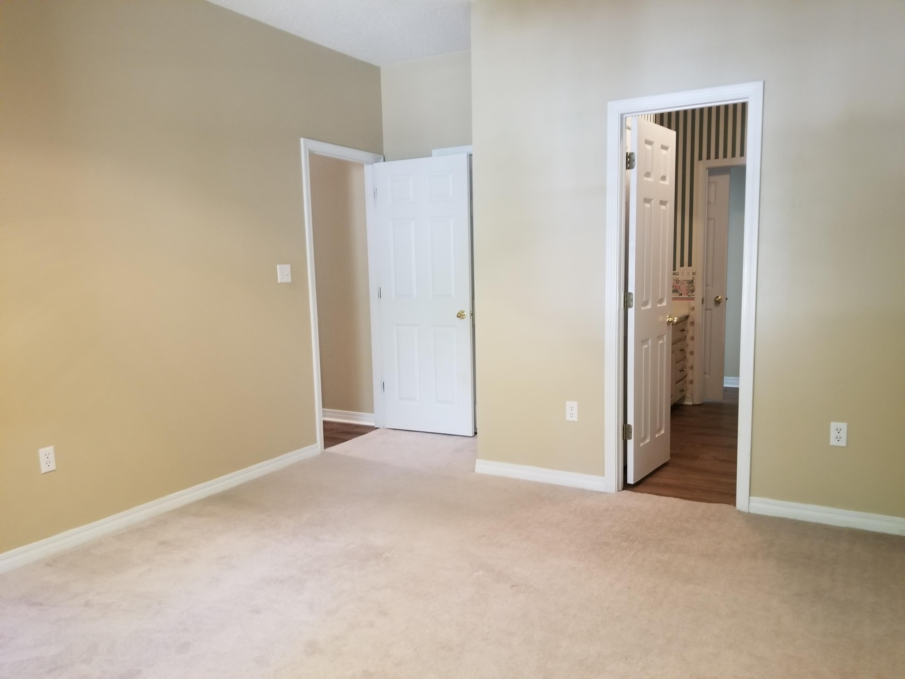 ROCKY BAYOU COUNTRY CLUB ESTATES 3 - Residential