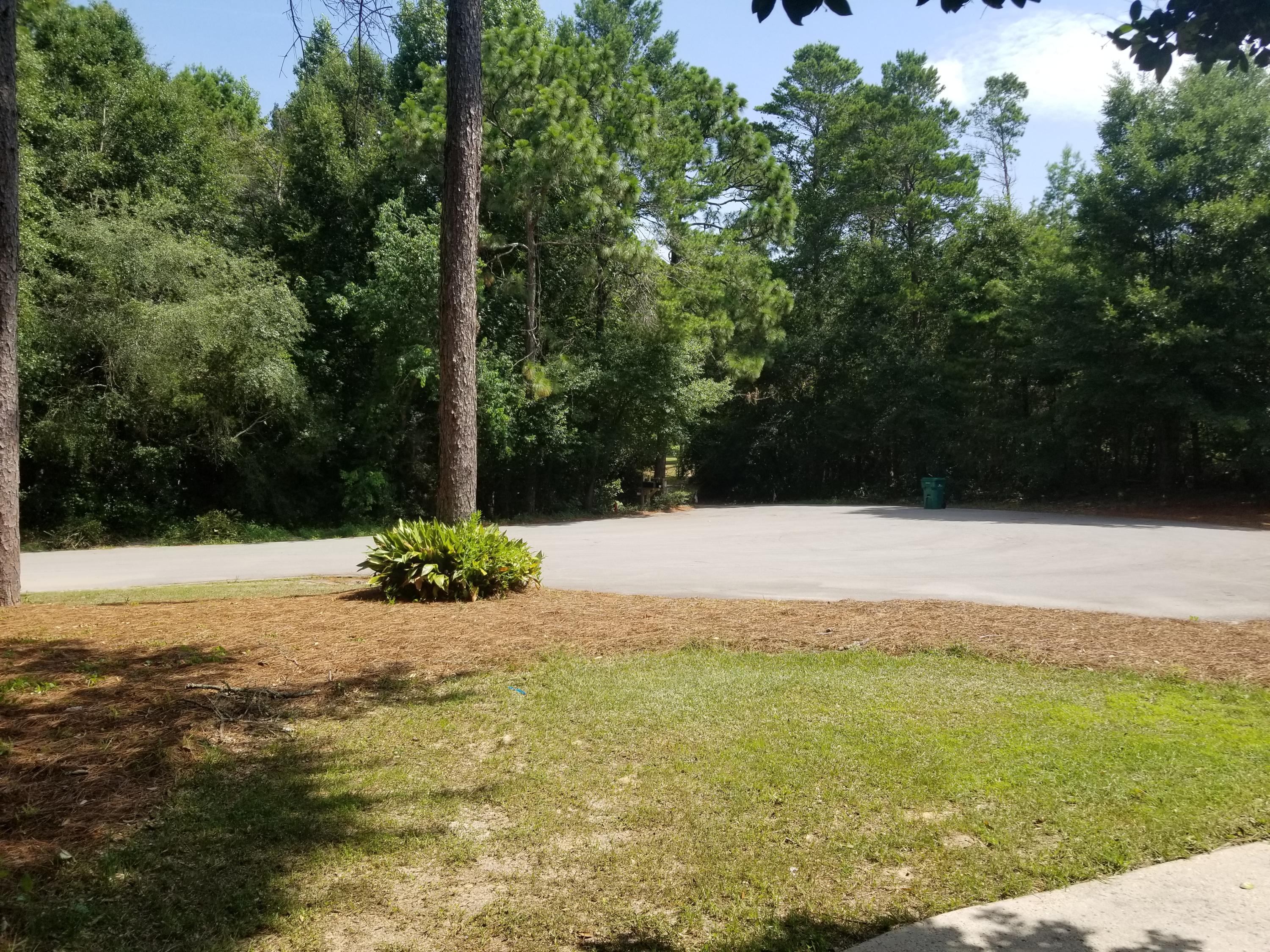 ROCKY BAYOU COUNTRY CLUB ESTATES 3 - Residential