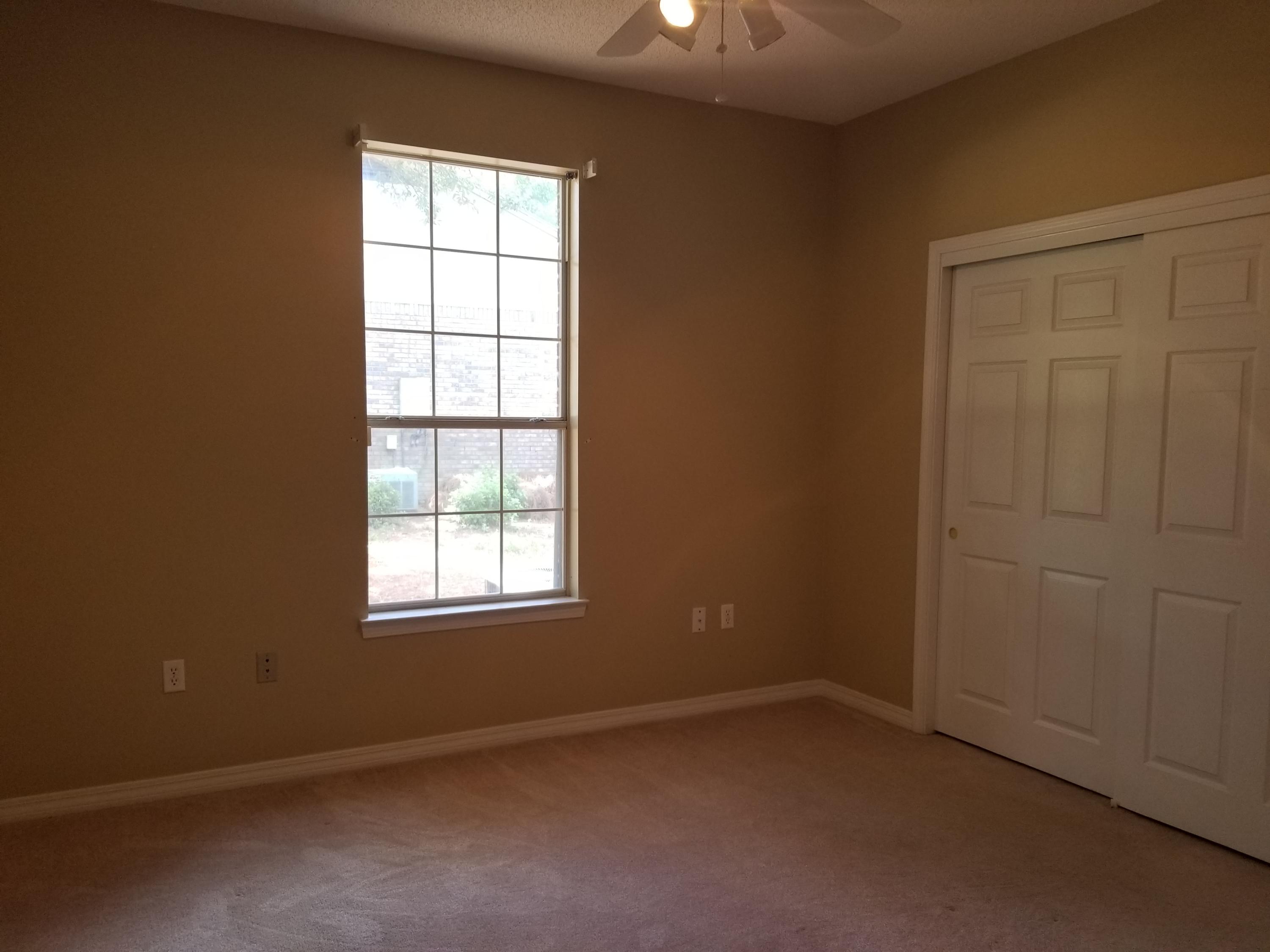 ROCKY BAYOU COUNTRY CLUB ESTATES 3 - Residential