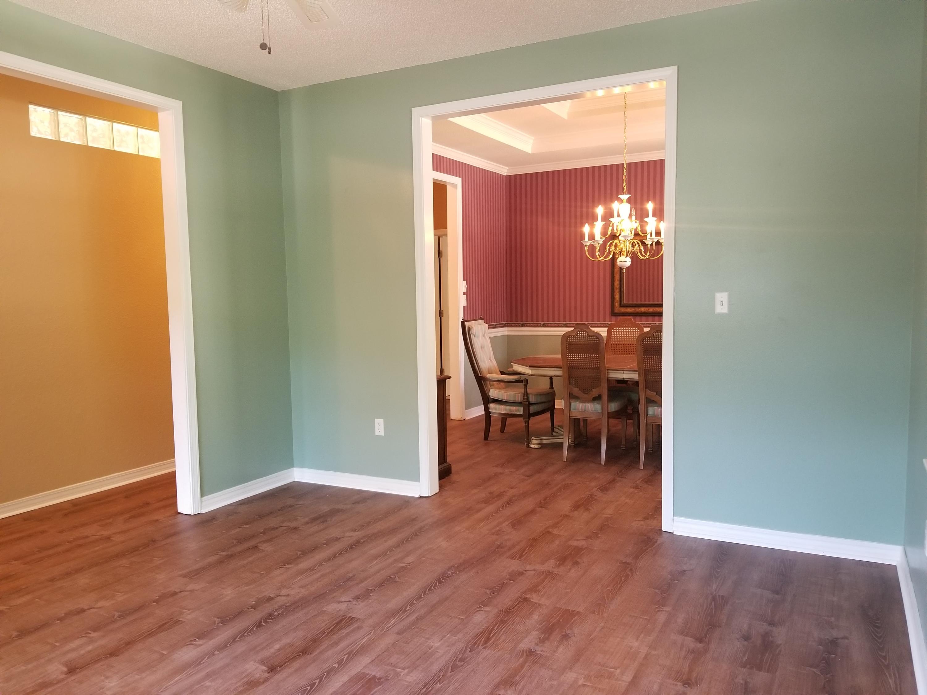 ROCKY BAYOU COUNTRY CLUB ESTATES 3 - Residential