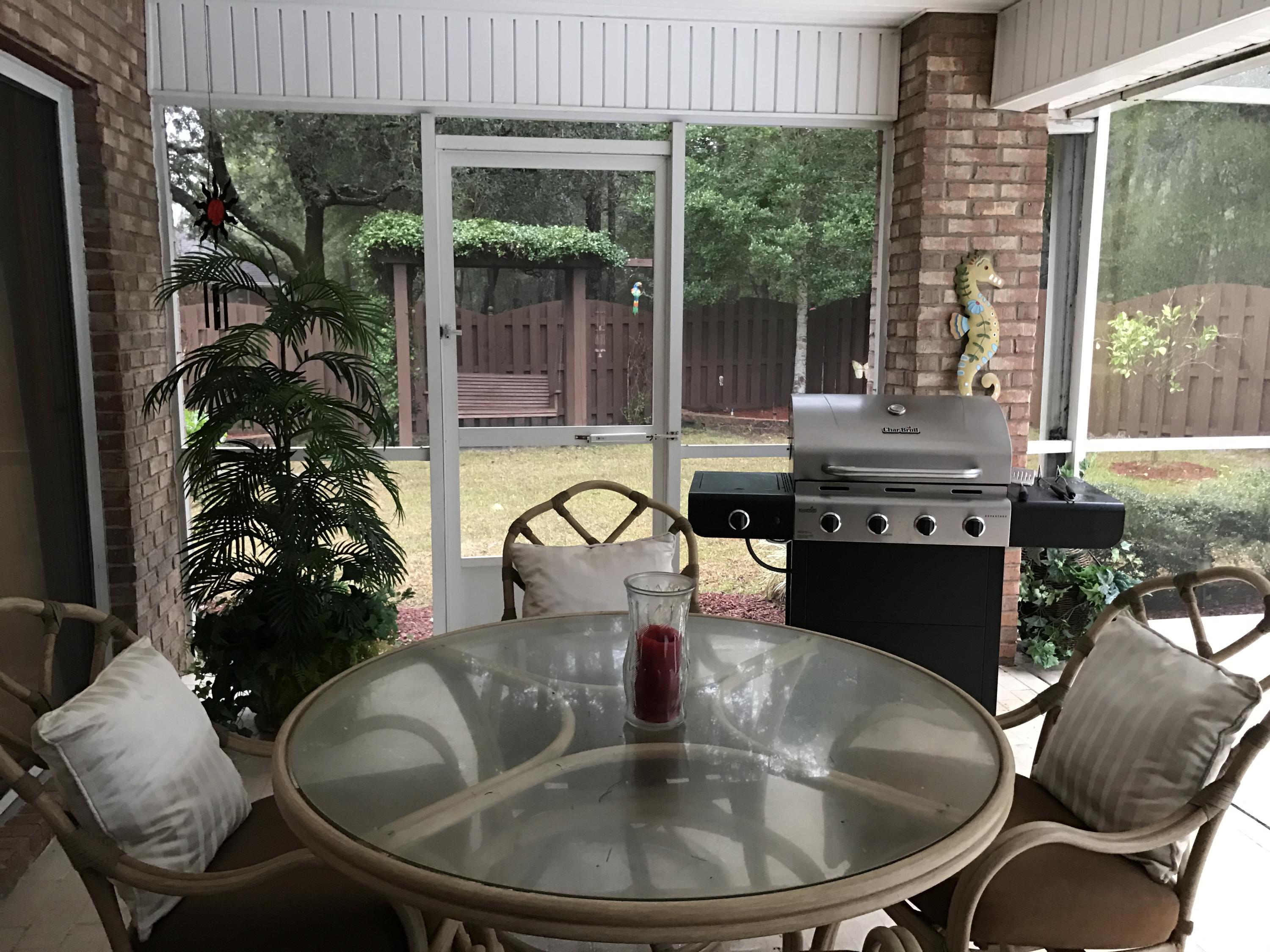 ROCKY BAYOU COUNTRY CLUB ESTATES 3 - Residential