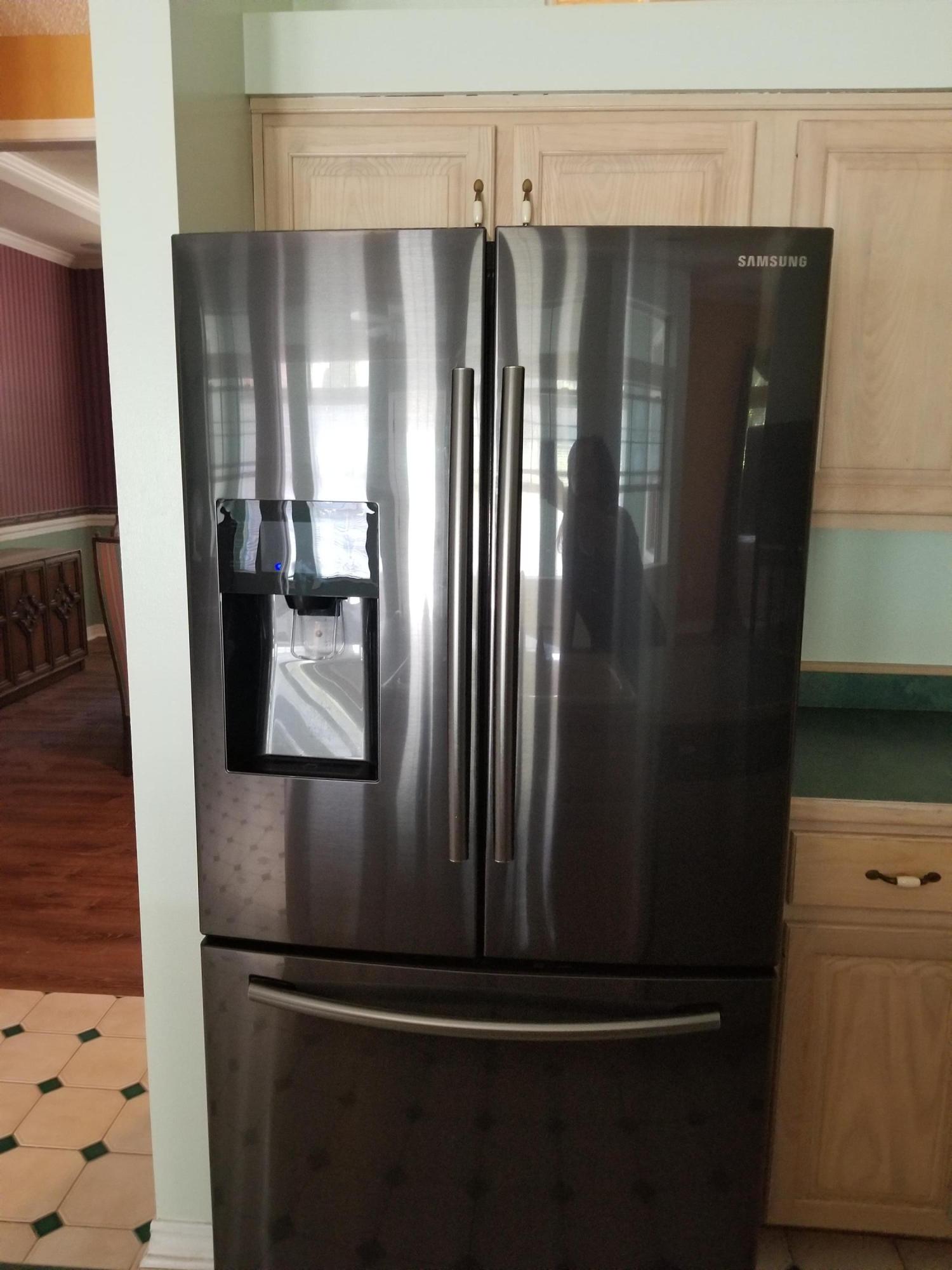 ROCKY BAYOU COUNTRY CLUB ESTATES 3 - Residential