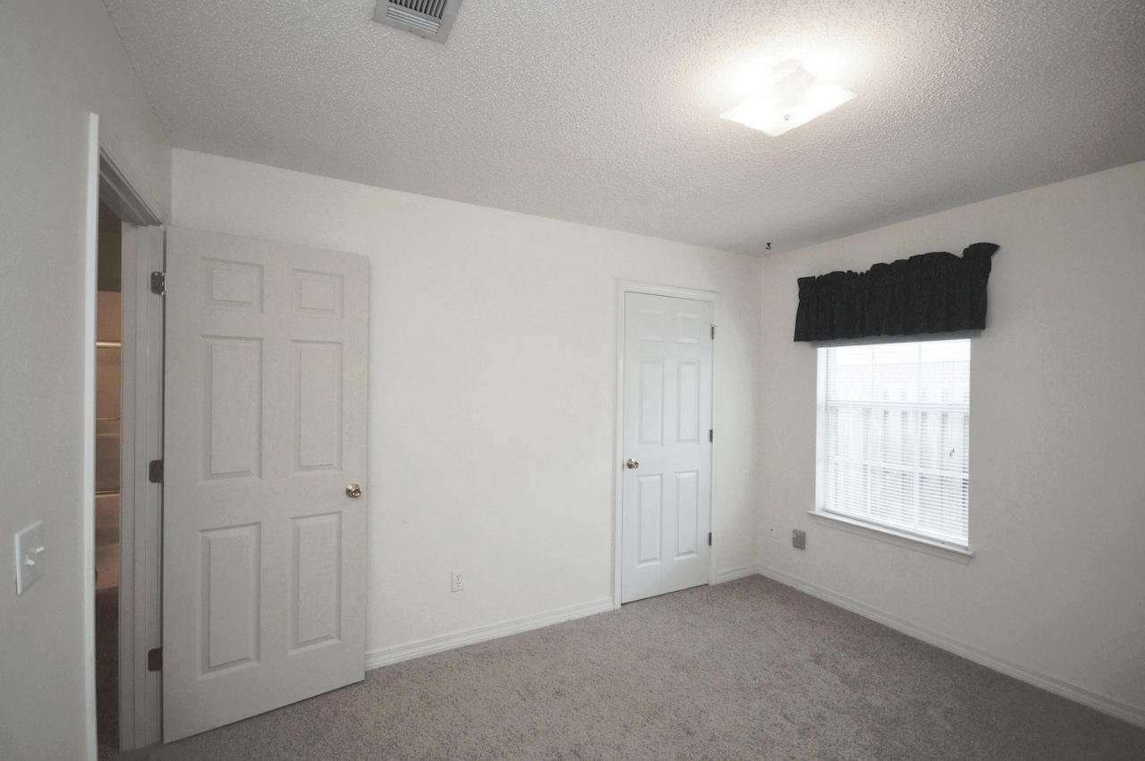 SANDY DUNES - Residential