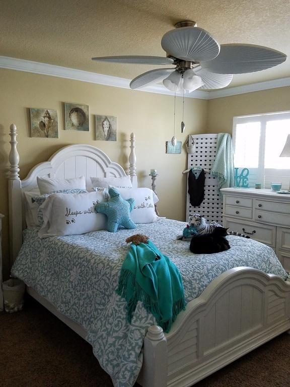 WATER OAKS T/H - Residential