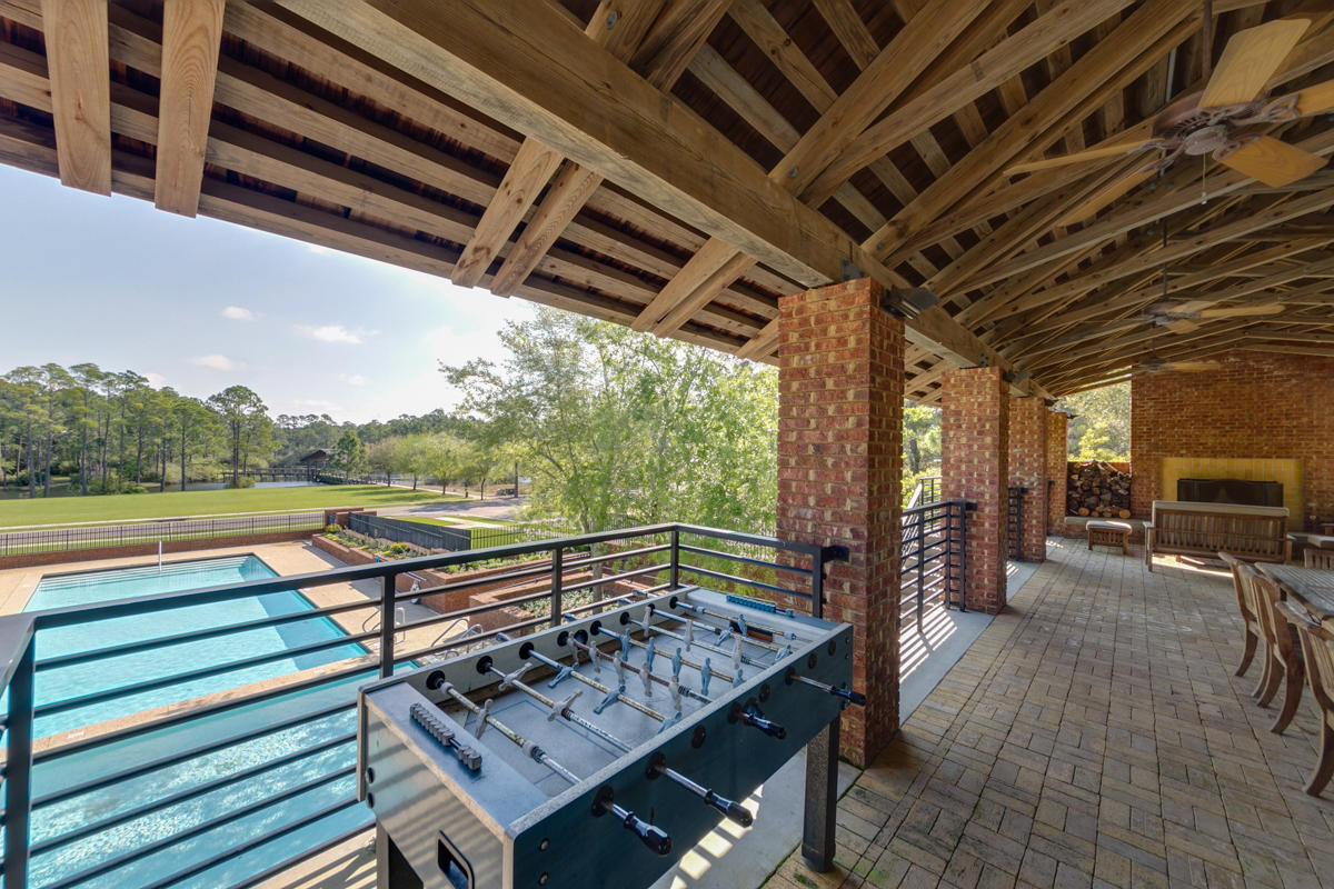 FOREST LAKES - Residential