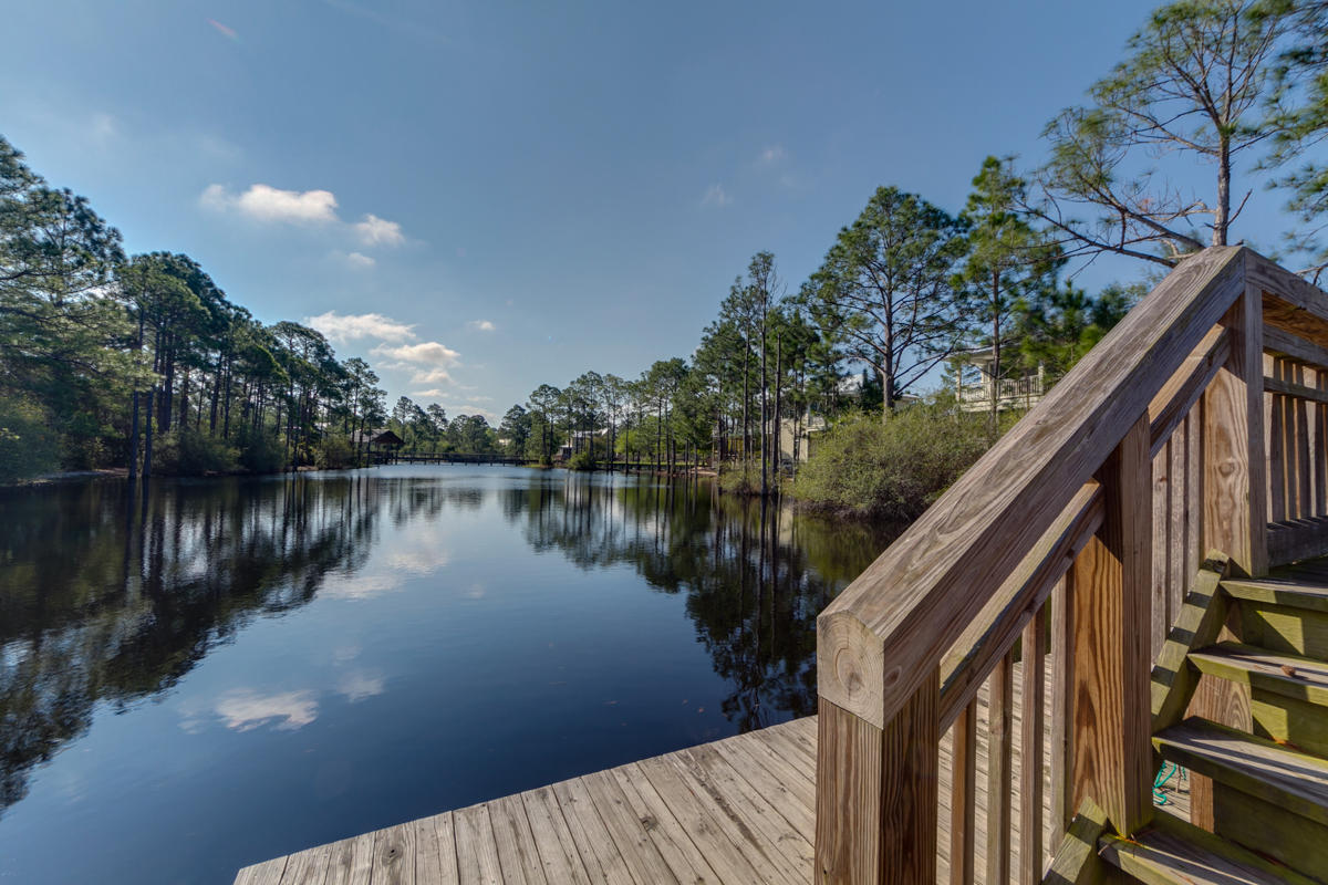 FOREST LAKES - Residential