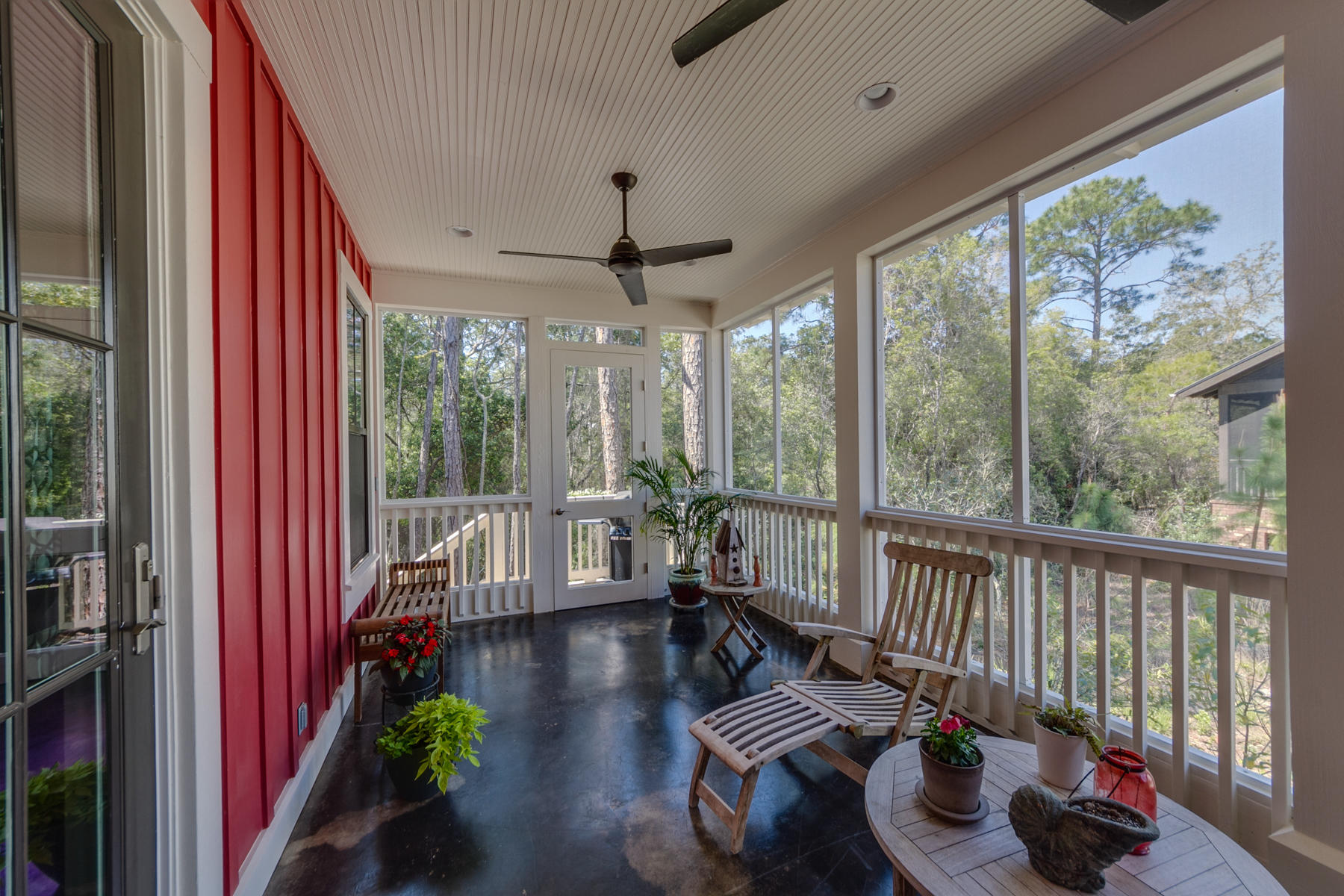 FOREST LAKES - Residential