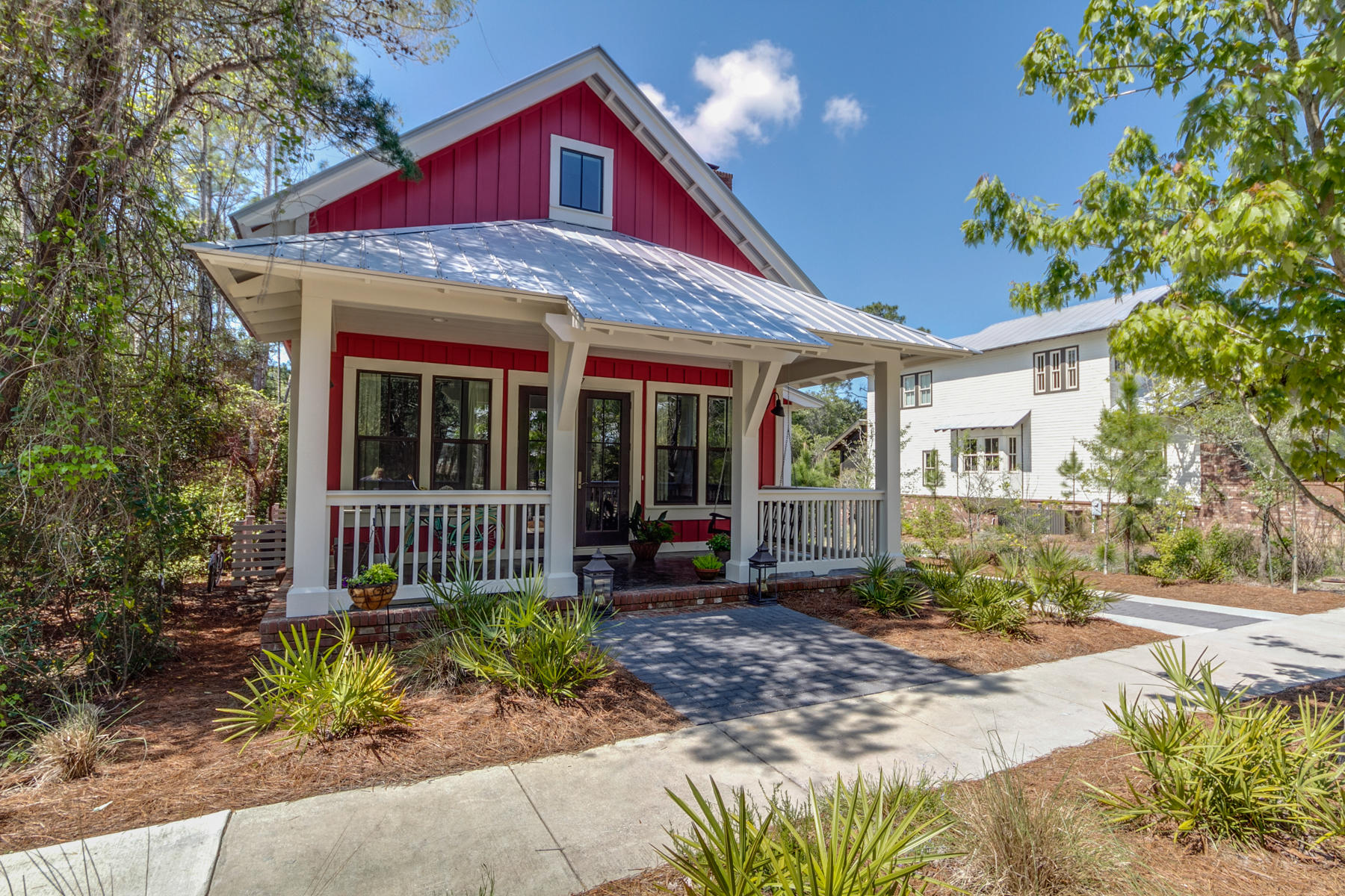 FOREST LAKES - Residential