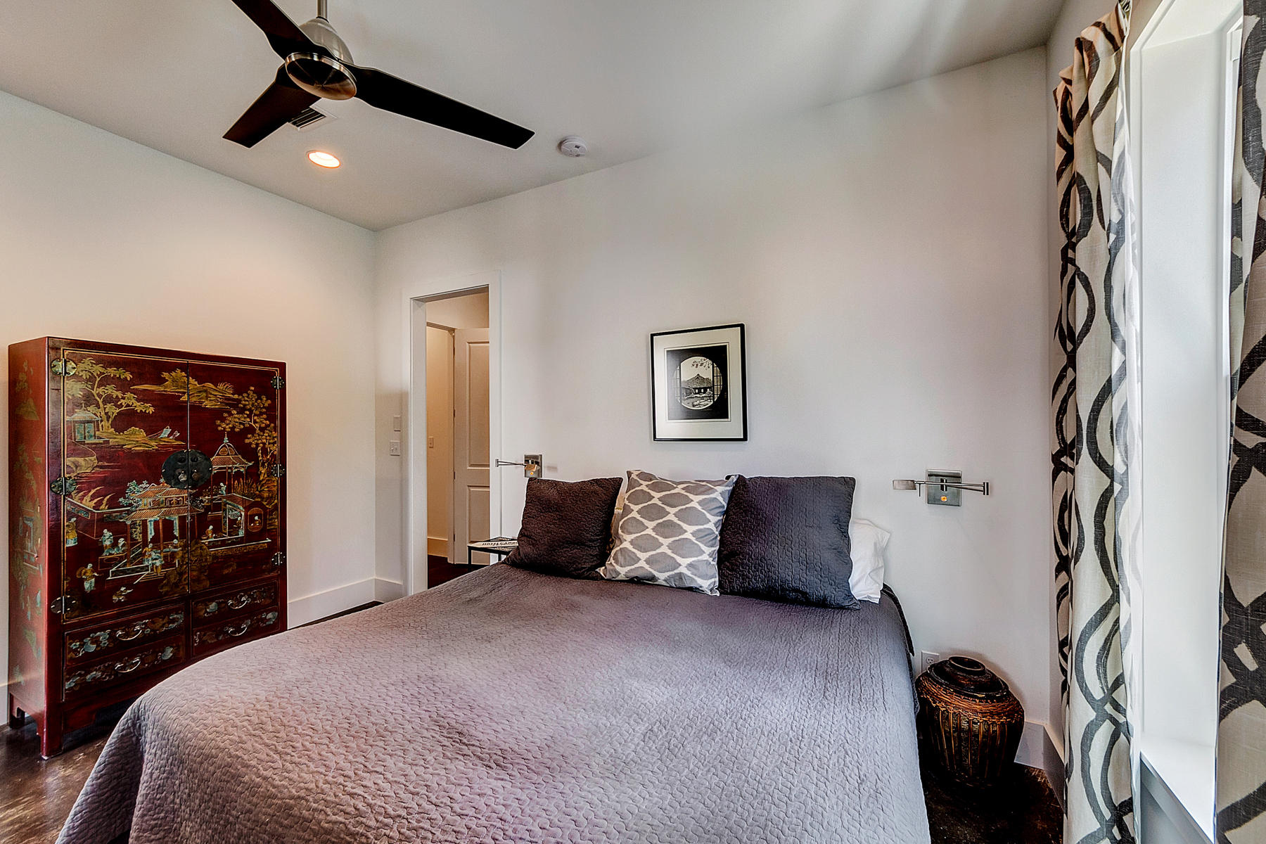 FOREST LAKES - Residential