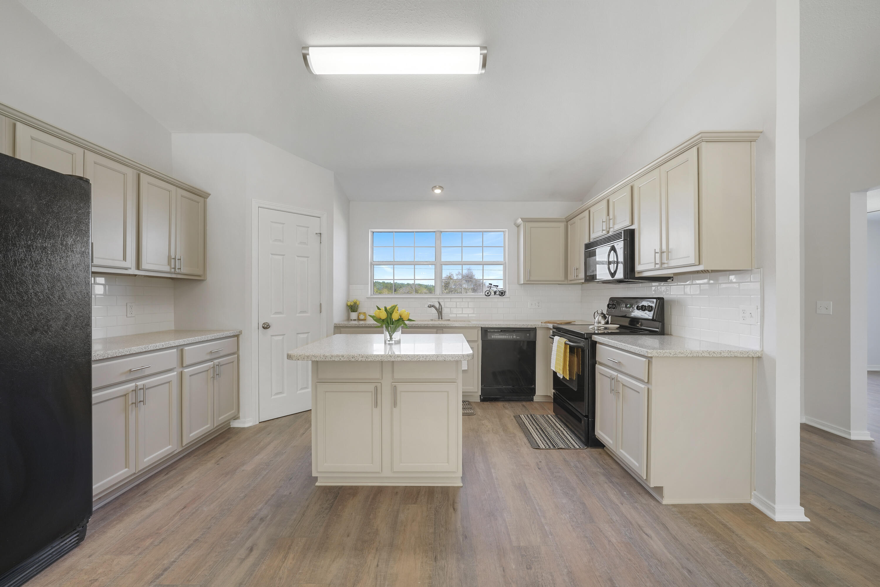 WESTVIEW ESTATES PH 3 - Residential