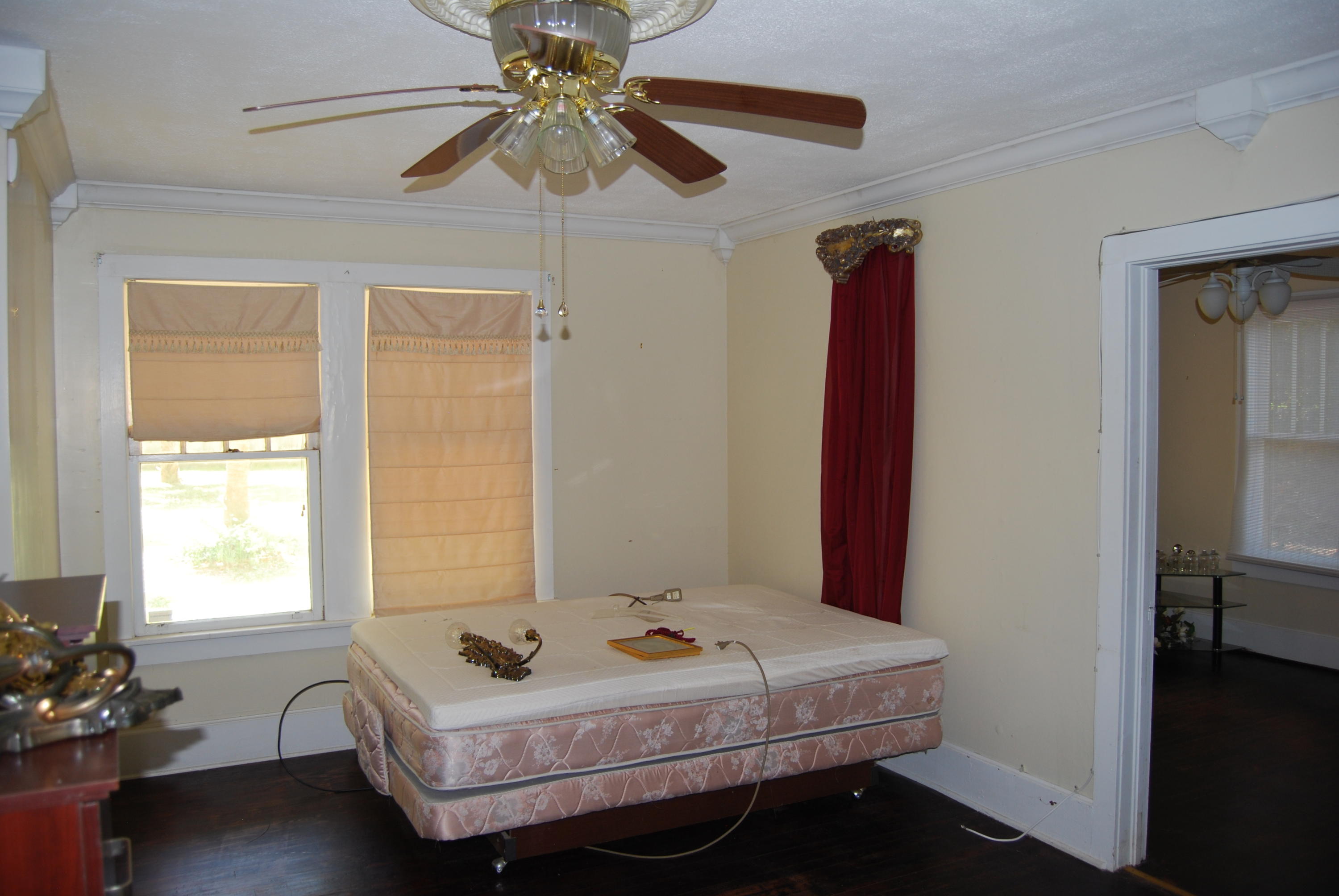 CRESTVIEW - Residential