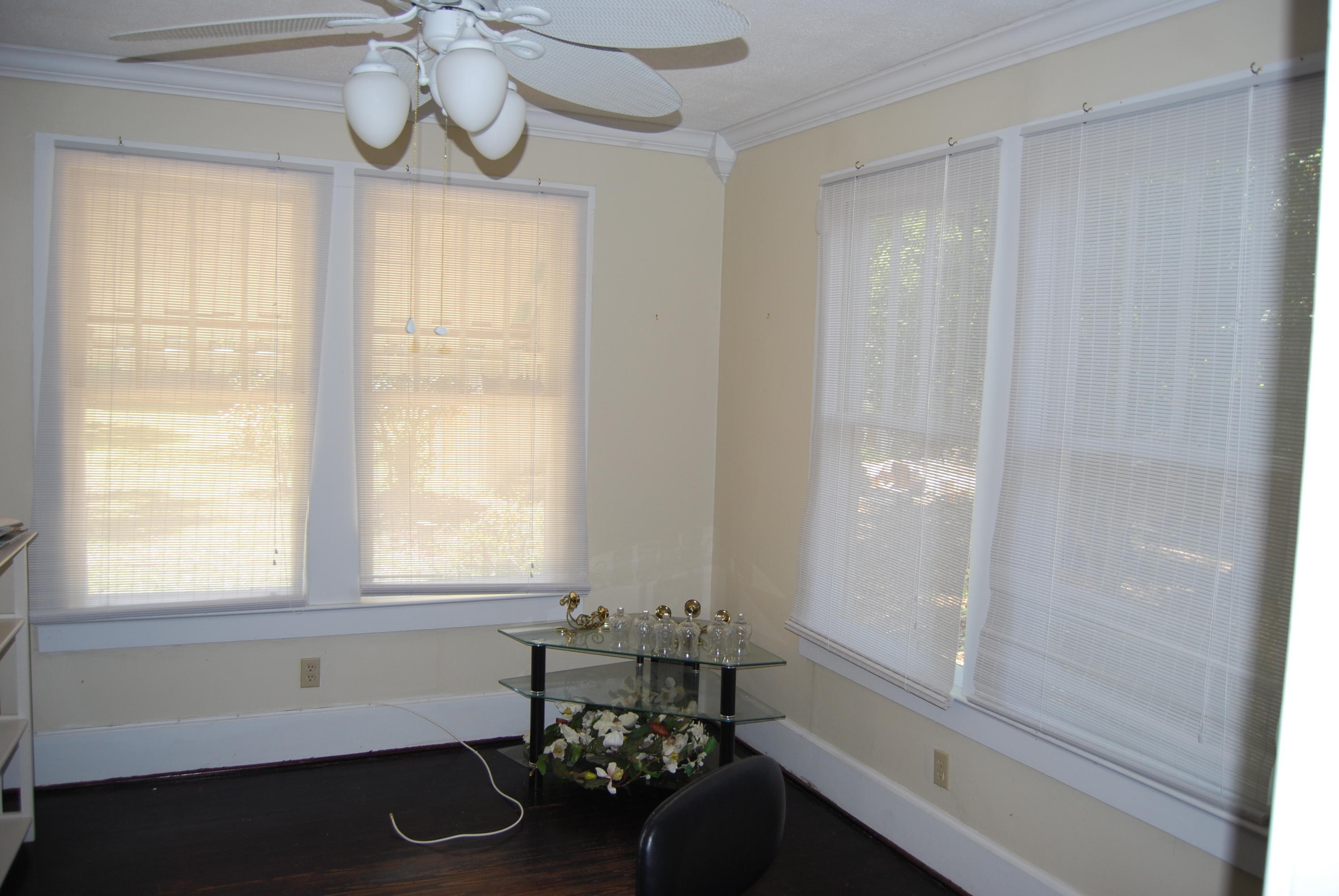 CRESTVIEW - Residential