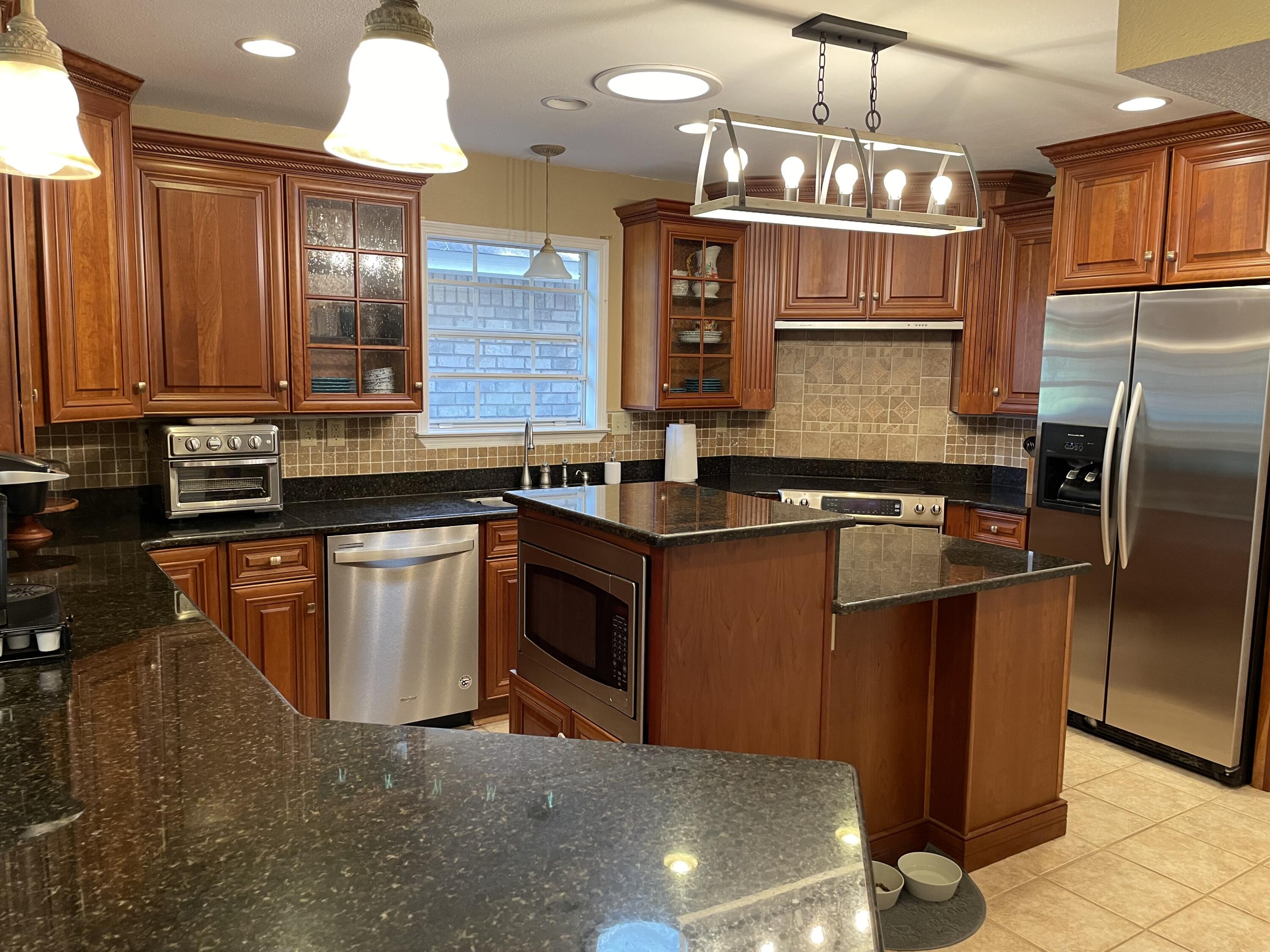 TIMBERLINE ESTATES - Residential Lease