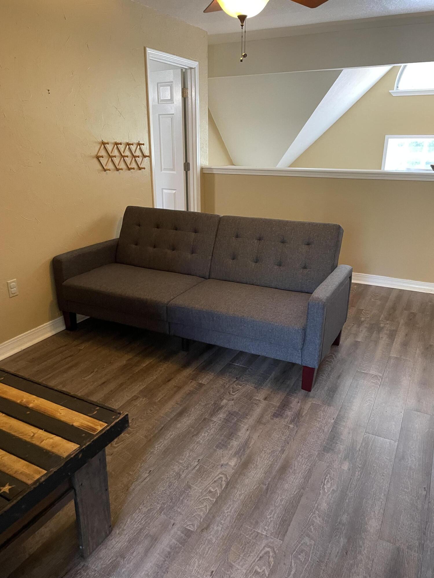 TIMBERLINE ESTATES - Residential Lease