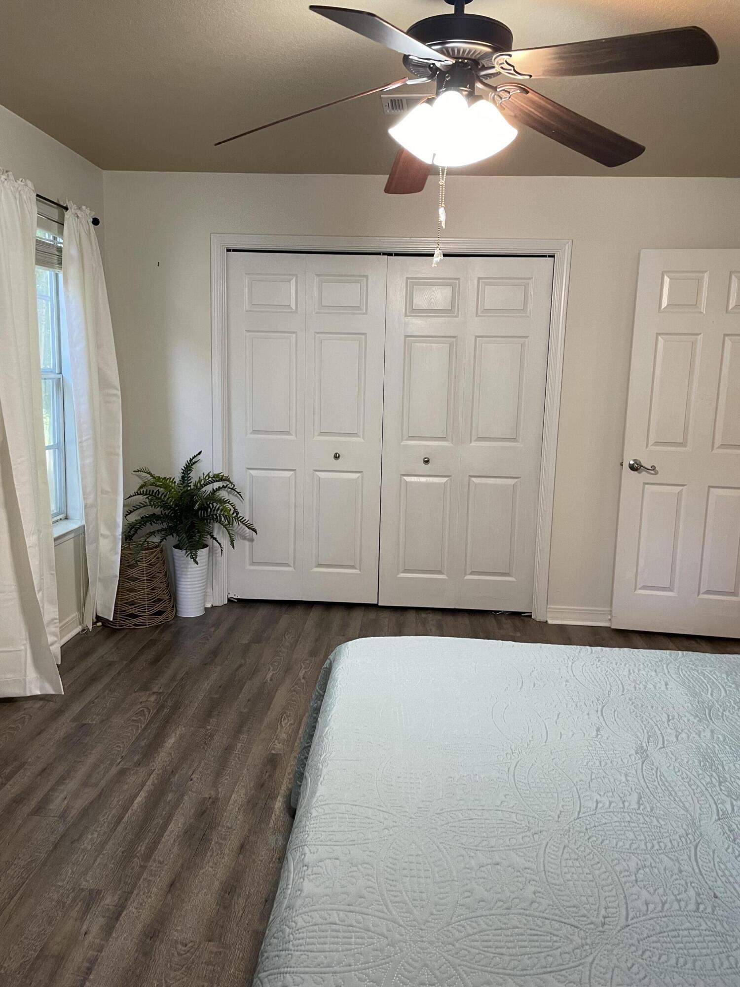 TIMBERLINE ESTATES - Residential Lease