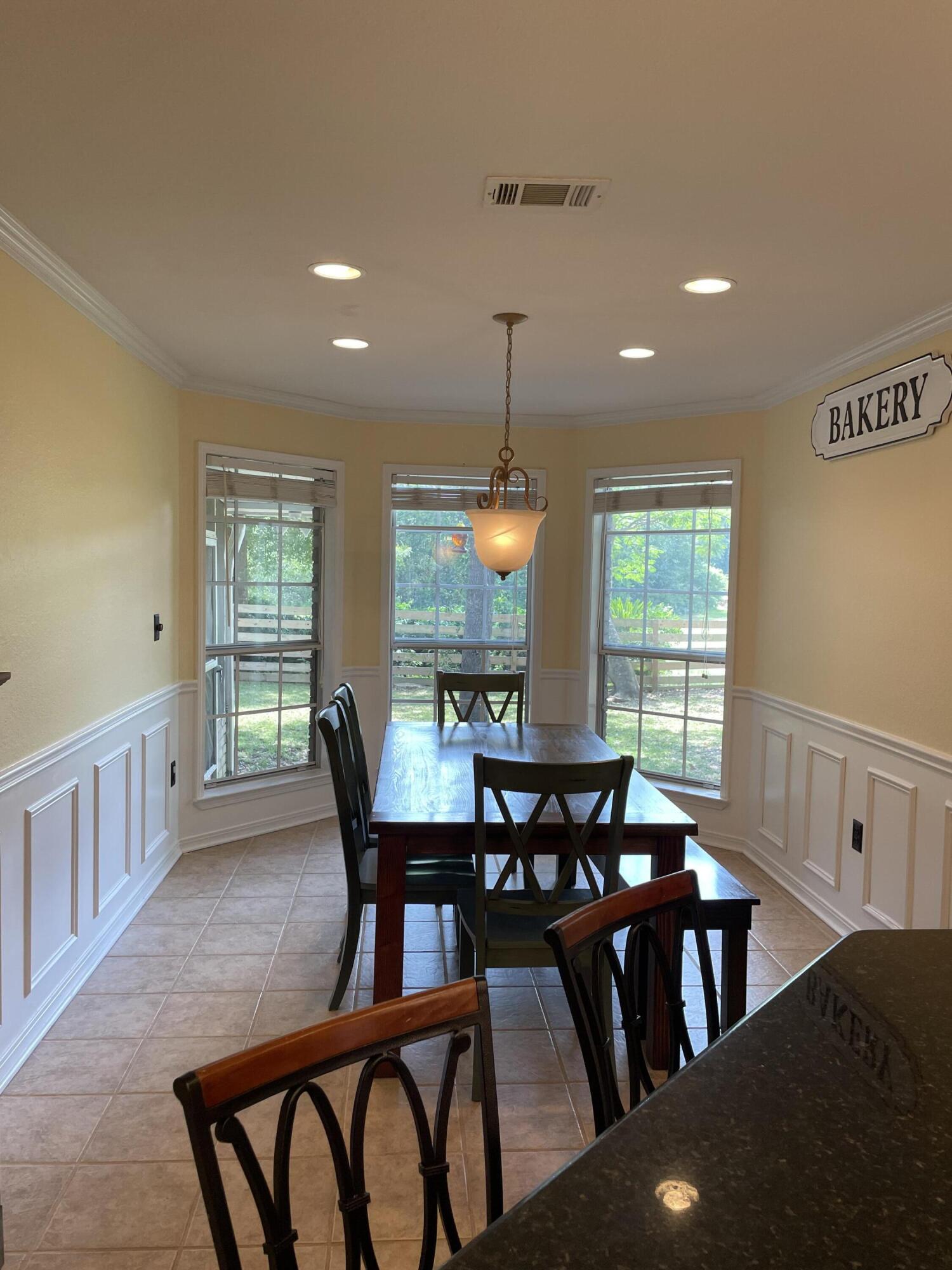 TIMBERLINE ESTATES - Residential Lease