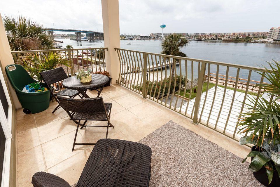 SAILWATCH LANDING - Residential