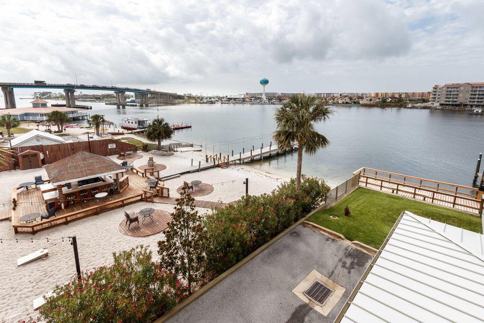 SAILWATCH LANDING - Residential