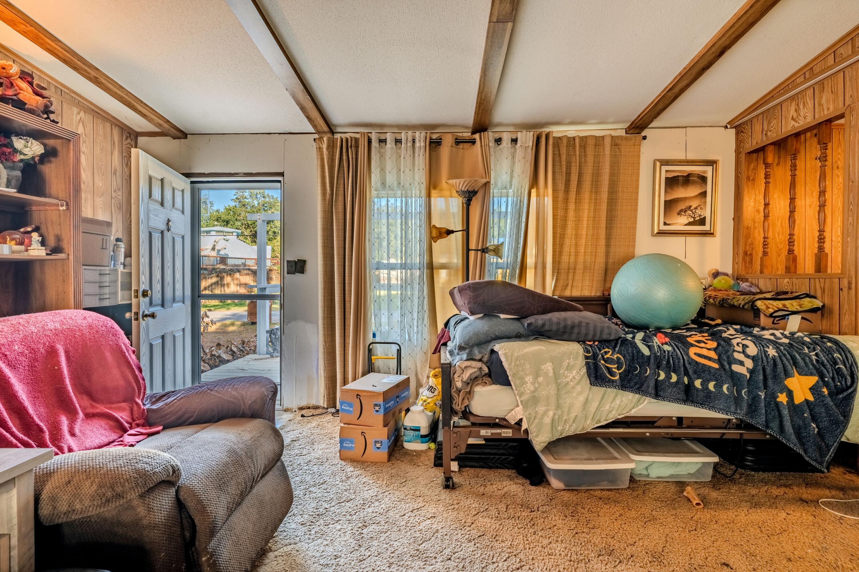 UNREC HIAWATHA RESERVATION - Residential