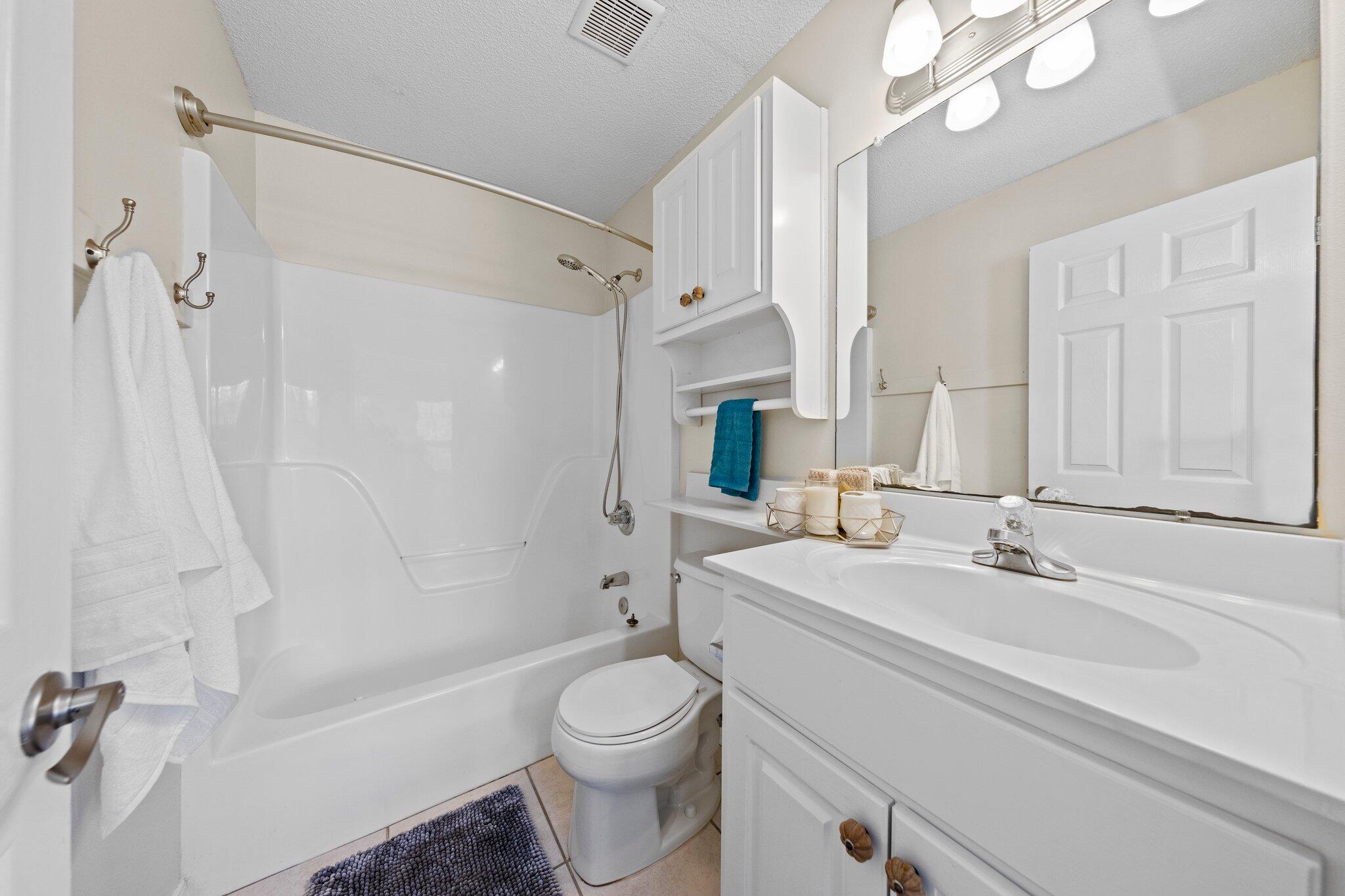 VILLA DANIELLE 1ST ADDN - Residential