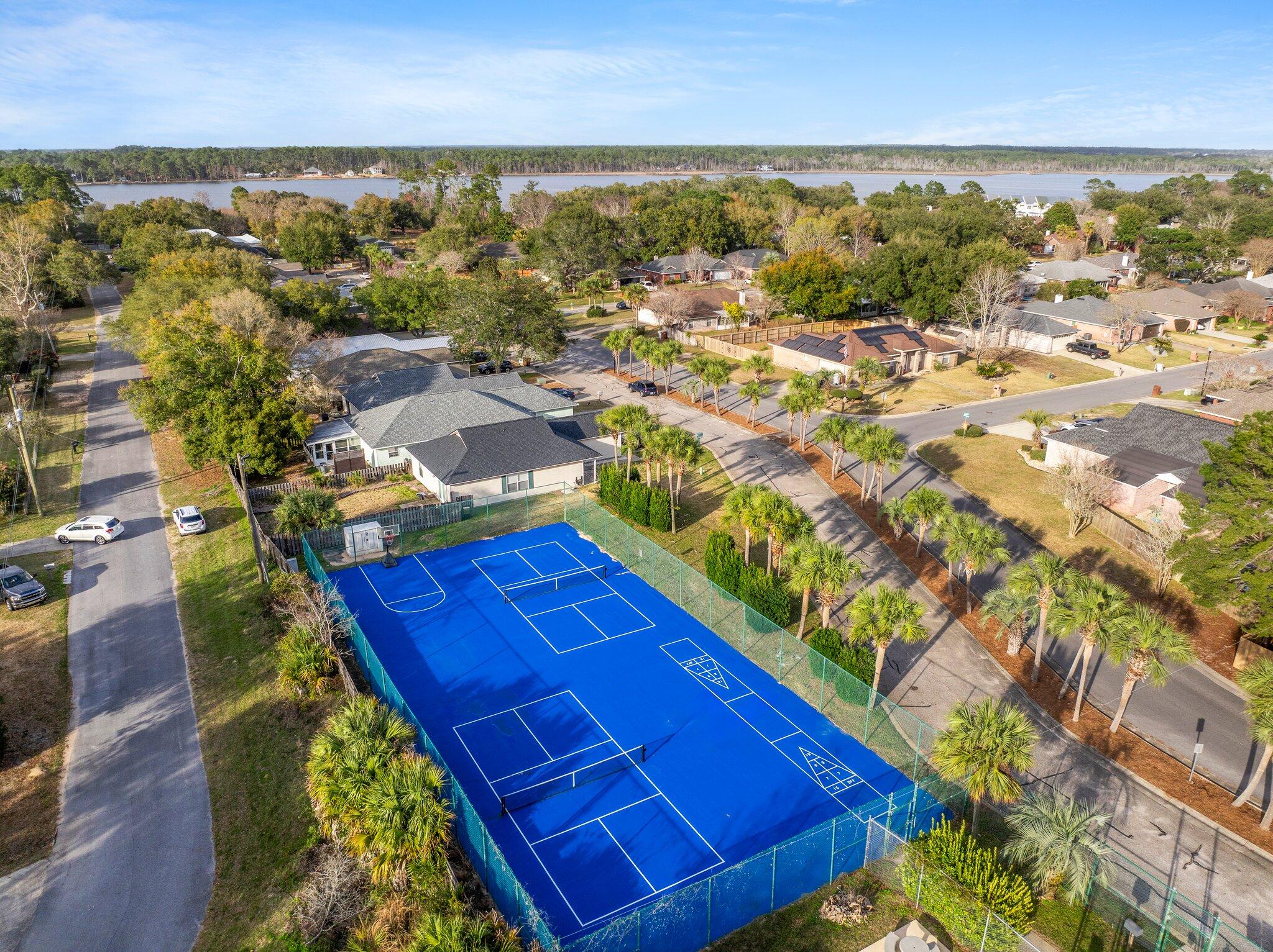 VILLA DANIELLE 1ST ADDN - Residential