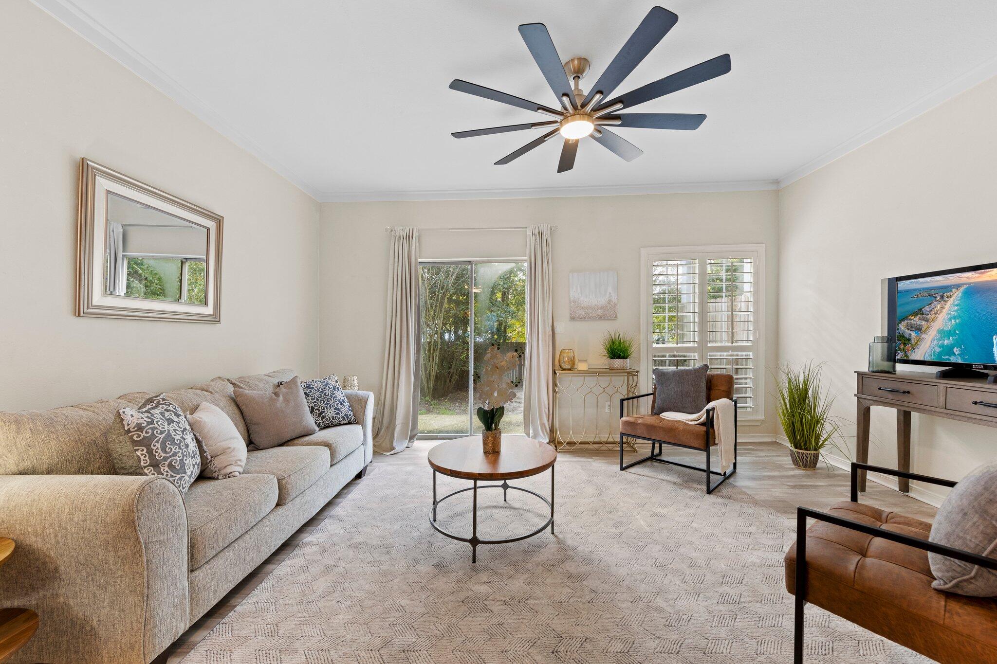 VILLA DANIELLE 1ST ADDN - Residential