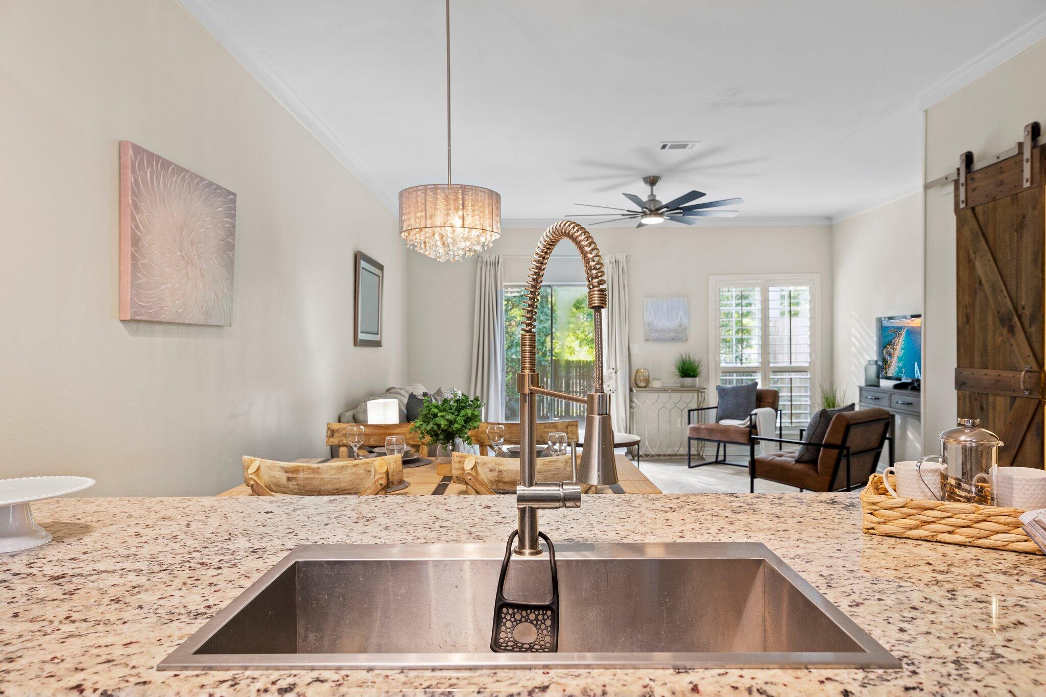 VILLA DANIELLE 1ST ADDN - Residential